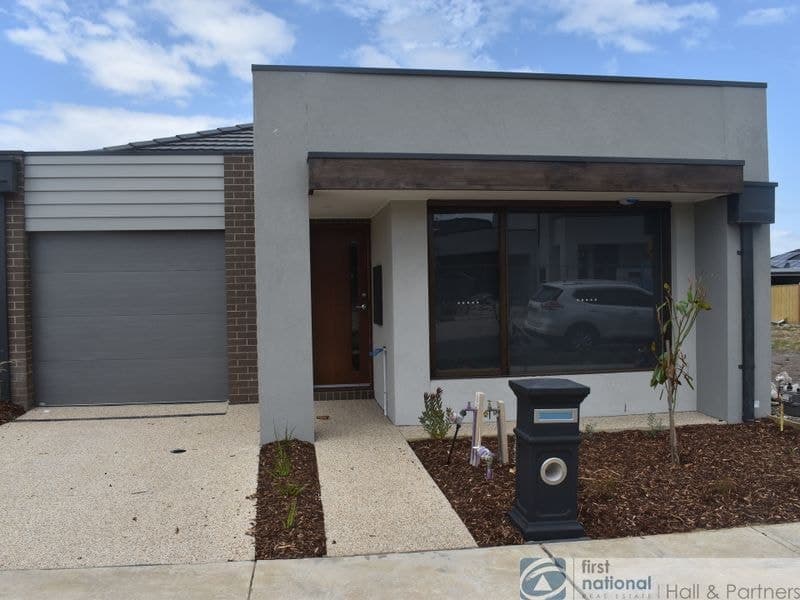 28 Bowler Avenue, Clyde VIC 3978, Clyde - Image 1