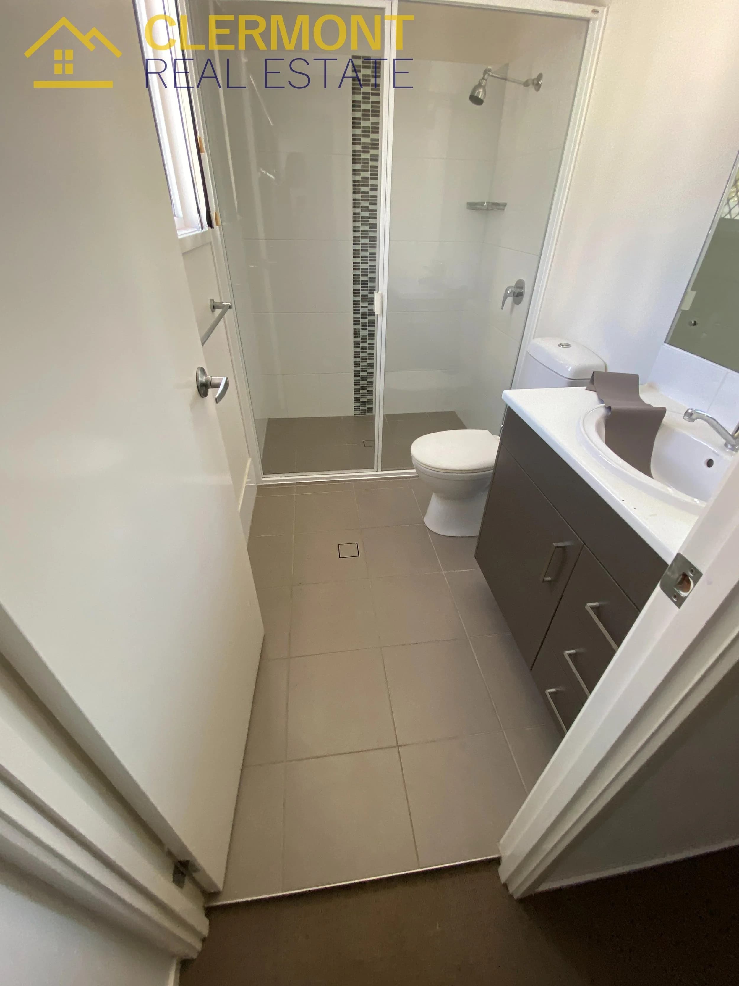 47 McDonald Flat Road, Clermont - Thumbnail 6
