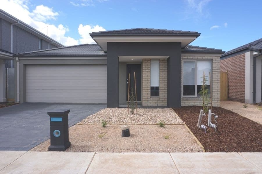 15 Devoe Road, Point Cook VIC 3030, Point Cook - Image 1