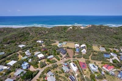 10 Amanda Crescent Venus Bay VIC, Venus Bay - Image 1