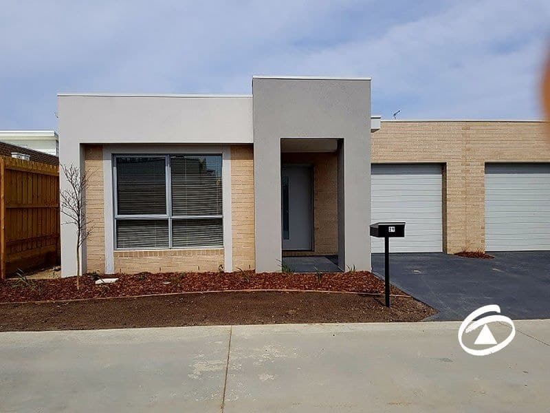 29 Llano Circuit, Berwick VIC 3806, Berwick - Image 1