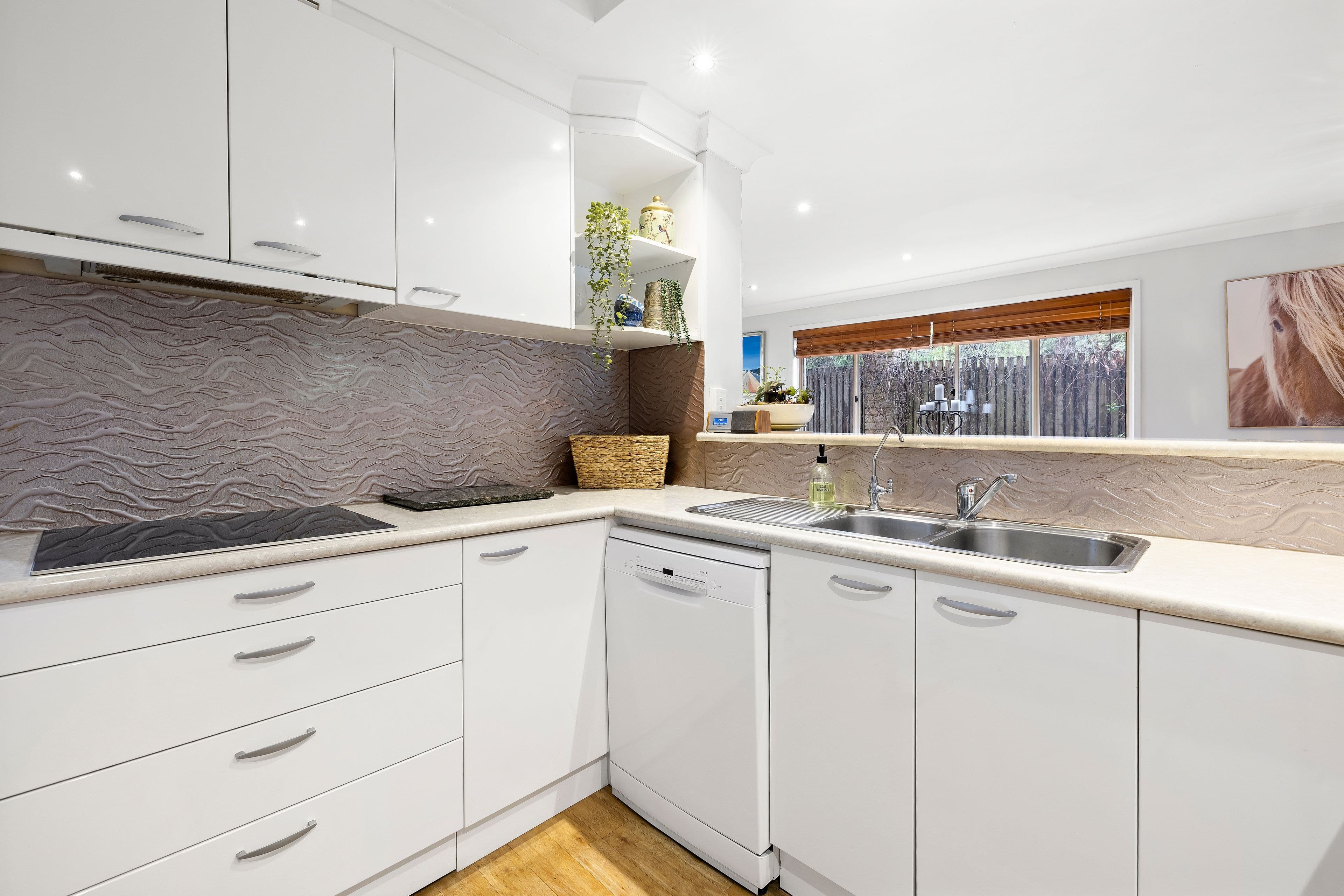 5 Rimfire Crescent, Cranbourne VIC 3977, Cranbourne - Thumbnail 5