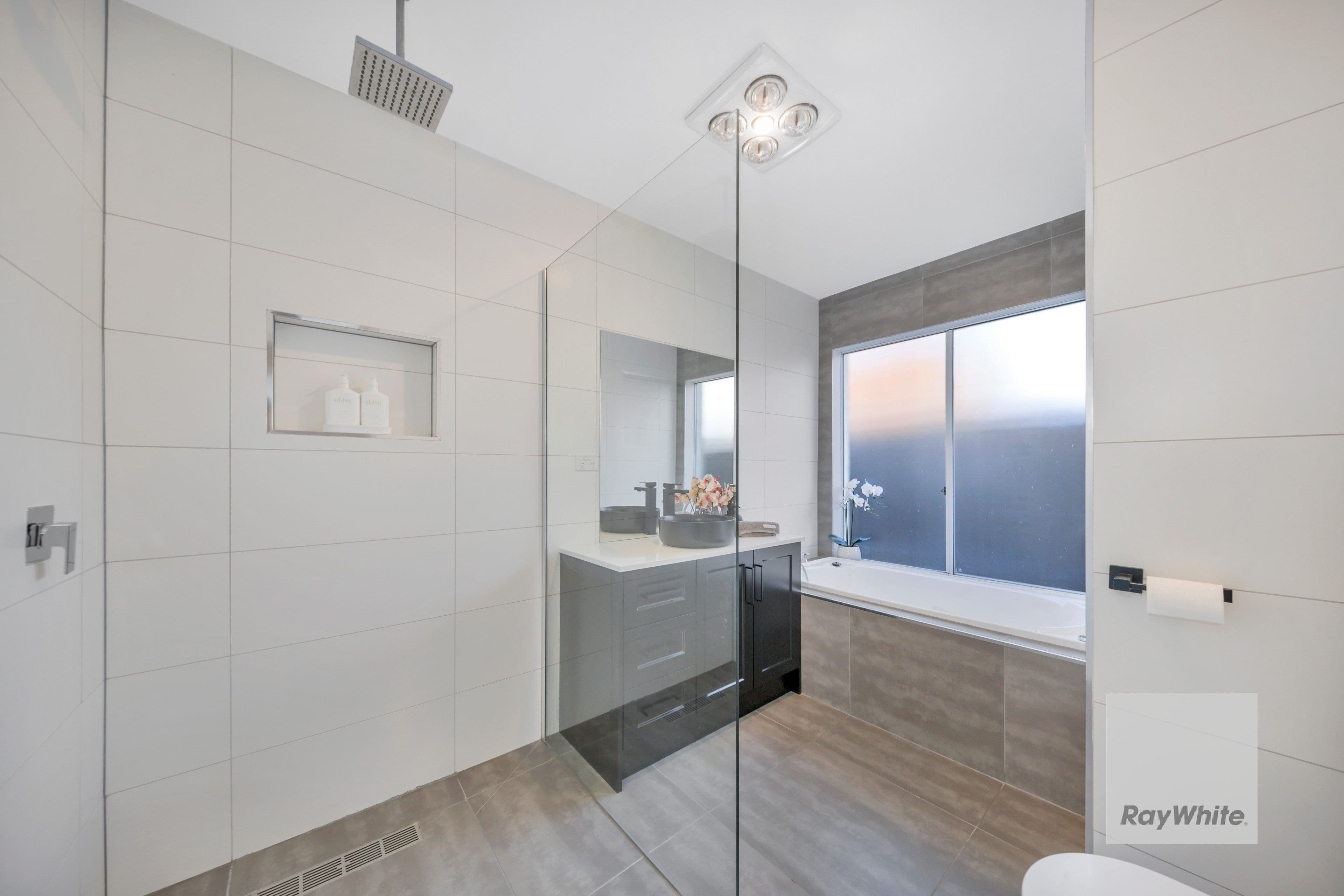 11 Lalwinya Street, Delahey VIC 3037, Delahey - Thumbnail 4