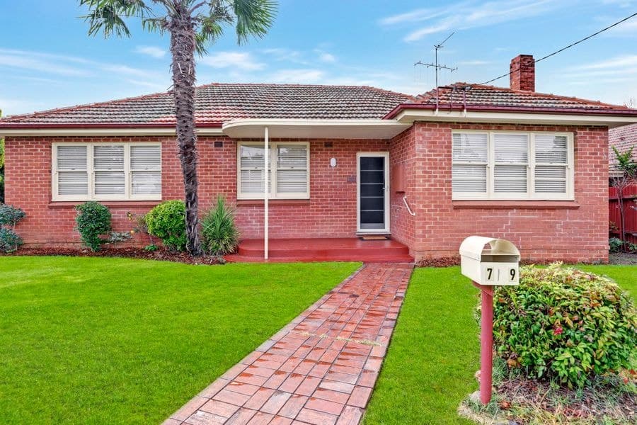 79 Brilliant Street, Bathurst NSW 2795, Bathurst - Image 1