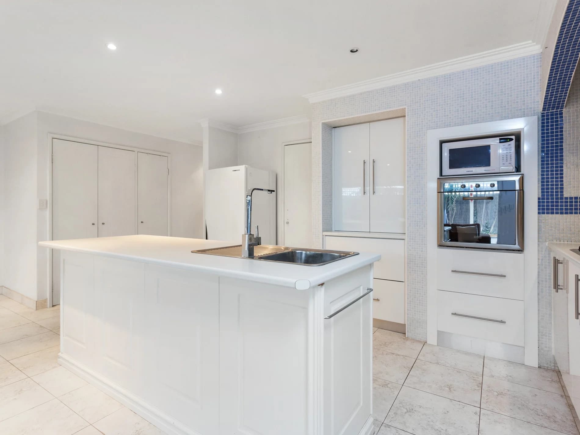 53/133 Lincoln Street, PERTH WA 6000, Perth - Thumbnail 2