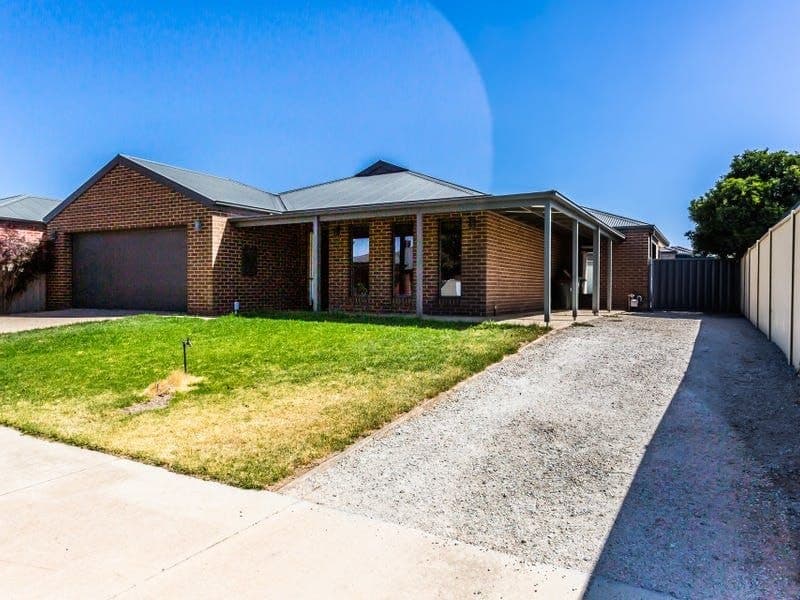 1 Struve Court, Echuca VIC 3564, Echuca - Image 1
