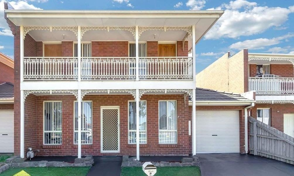 4 Sandover Drive, Roxburgh Park VIC 3064, Roxburgh Park - Image 1