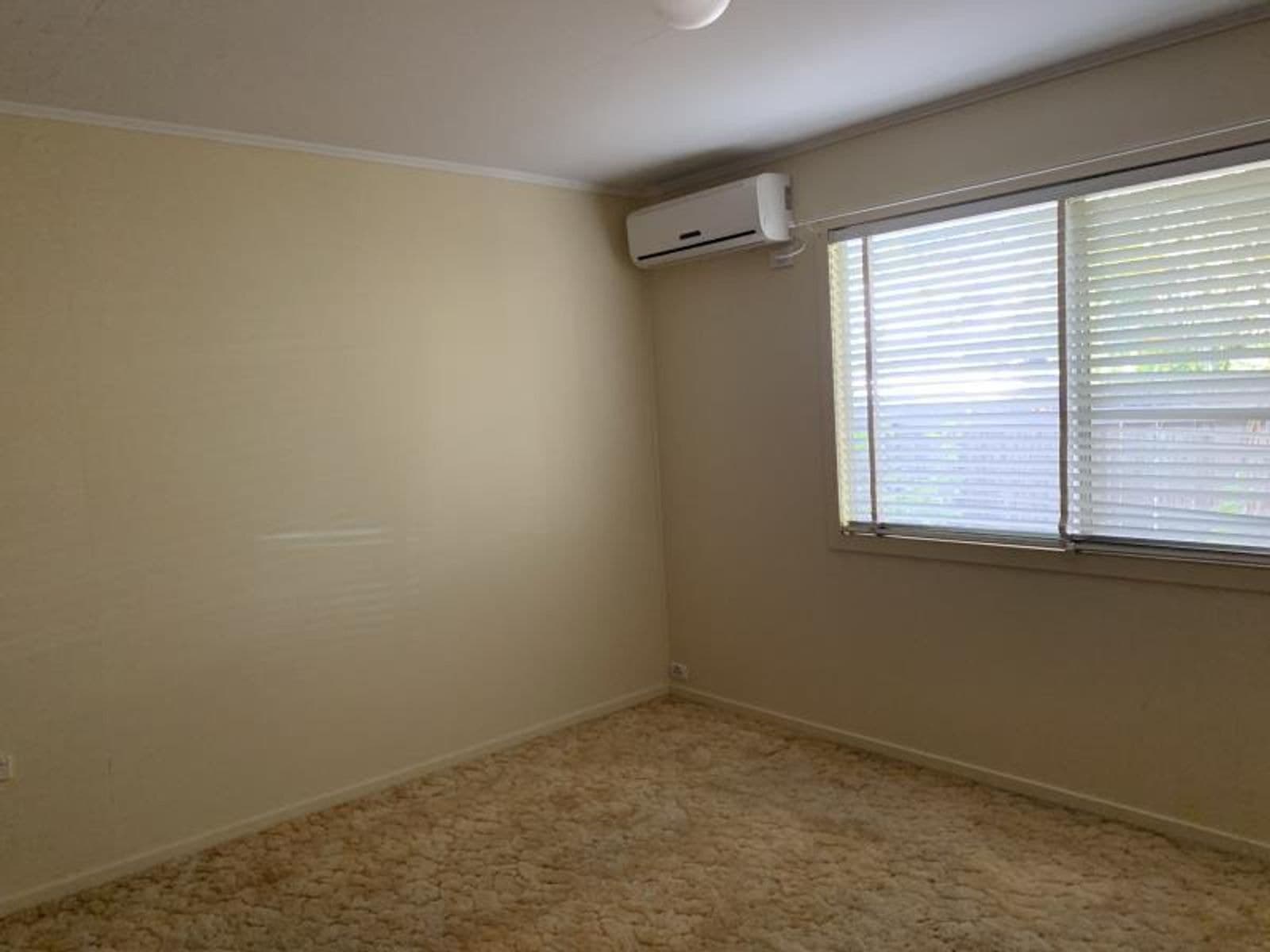 23 Cooper Street, Biloela QLD 4715, Biloela - Thumbnail 4