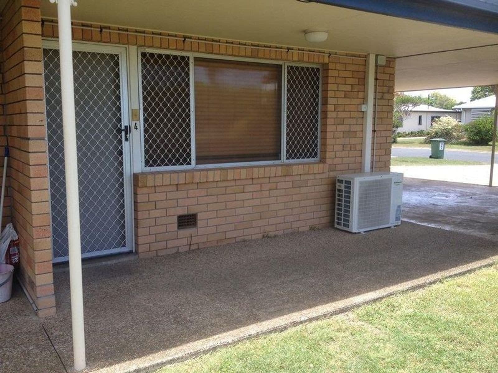 4/1 Adrian Street, West Mackay QLD 4740, West Mackay - Thumbnail 2