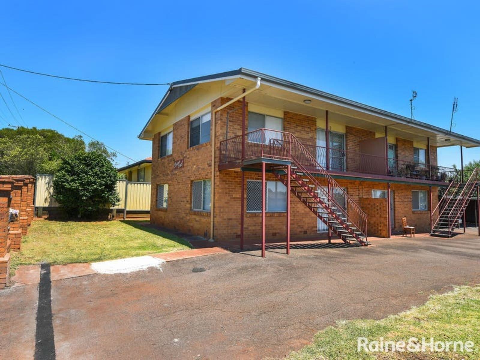 3/123 South Street, Centenary Heights QLD 4350, Centenary Heights - Image 1