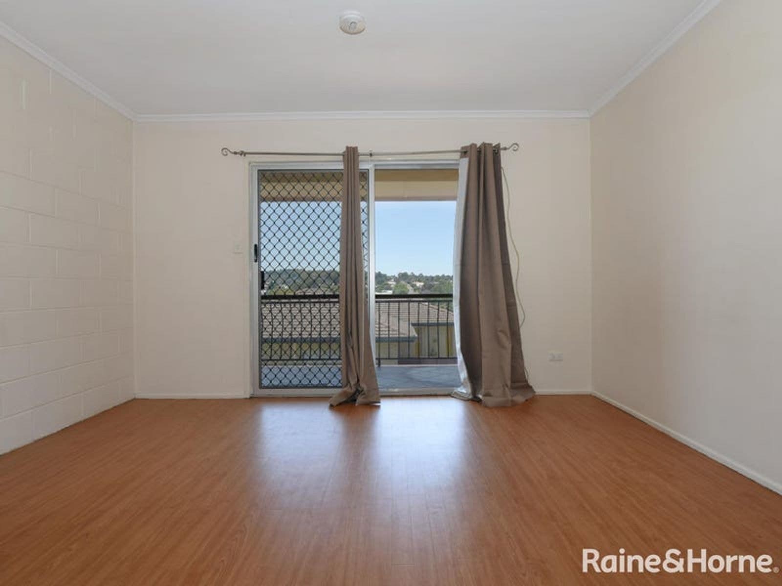 3/123 South Street, Centenary Heights QLD 4350, Centenary Heights - Thumbnail 3