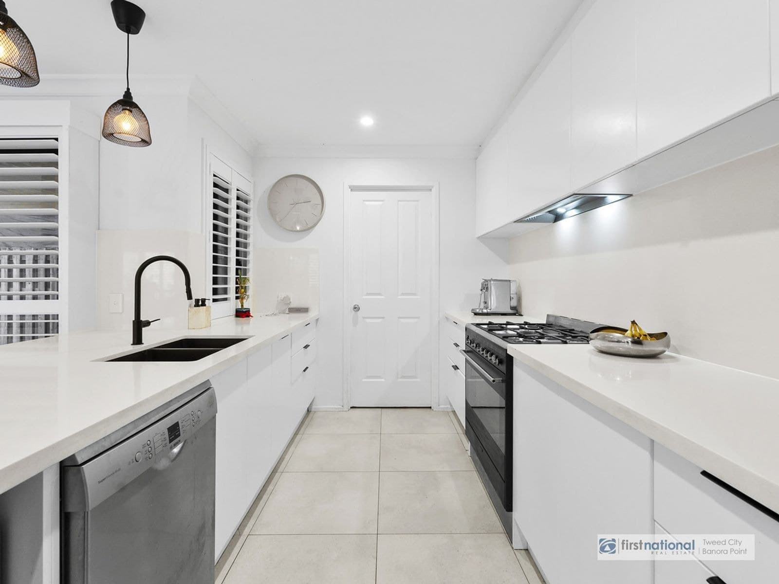 28 Triton Street, Tweed Heads South NSW 2486, Tweed Heads South - Thumbnail 3