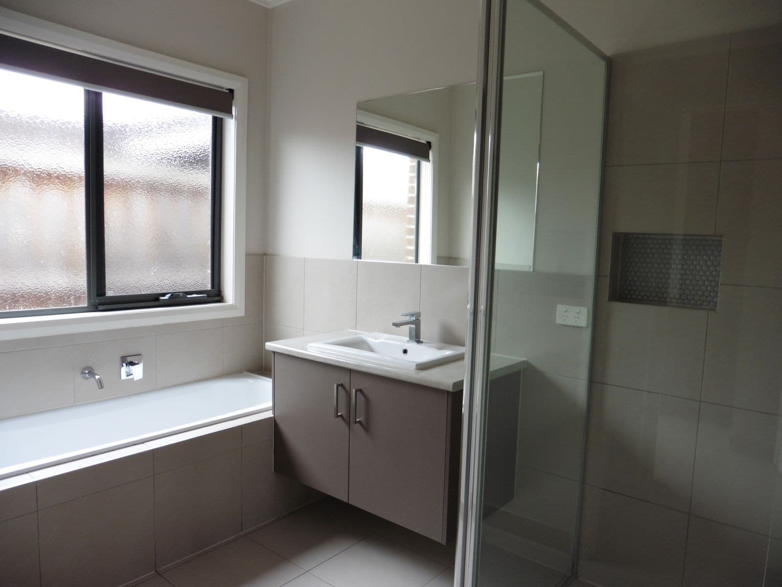 27 Seychelles Street, Point Cook VIC 3030, Point Cook - Thumbnail 8