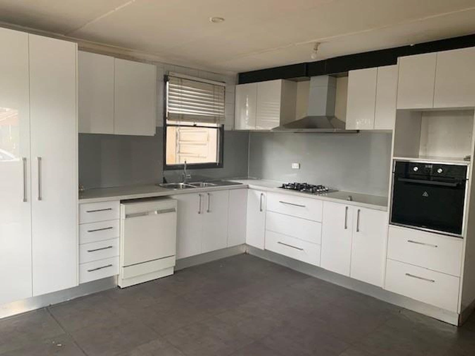 37 Berger Street, Dallas VIC 3047, Dallas - Thumbnail 3