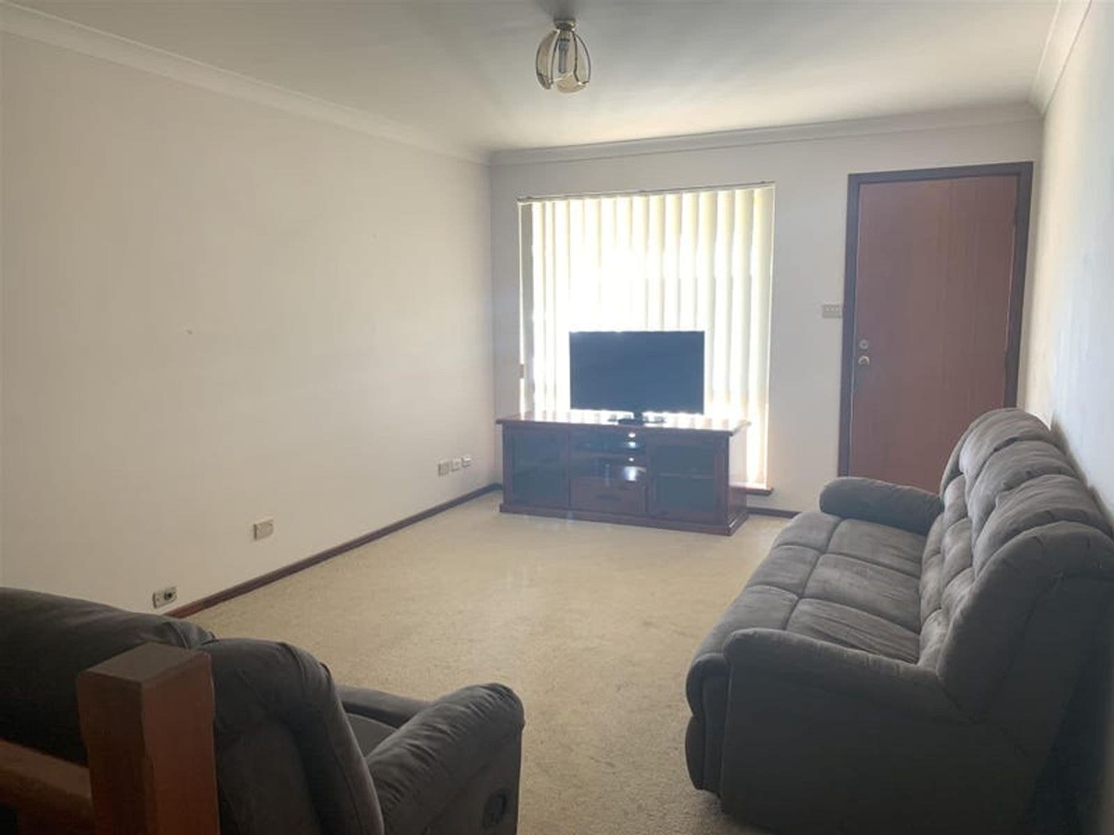 2/211 Hare Street, Lamington WA 6430, Lamington - Thumbnail 4