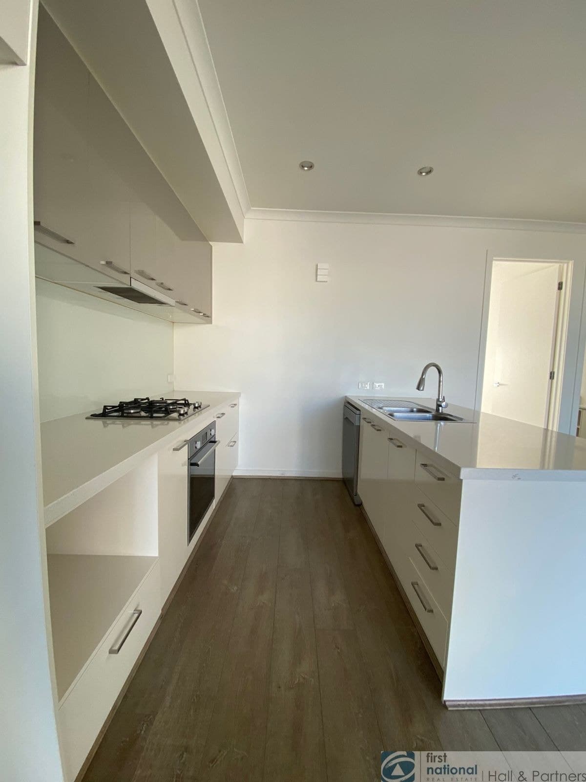 22 Quarter Circuit, Springvale, VIC 3171, Springvale - Thumbnail 3