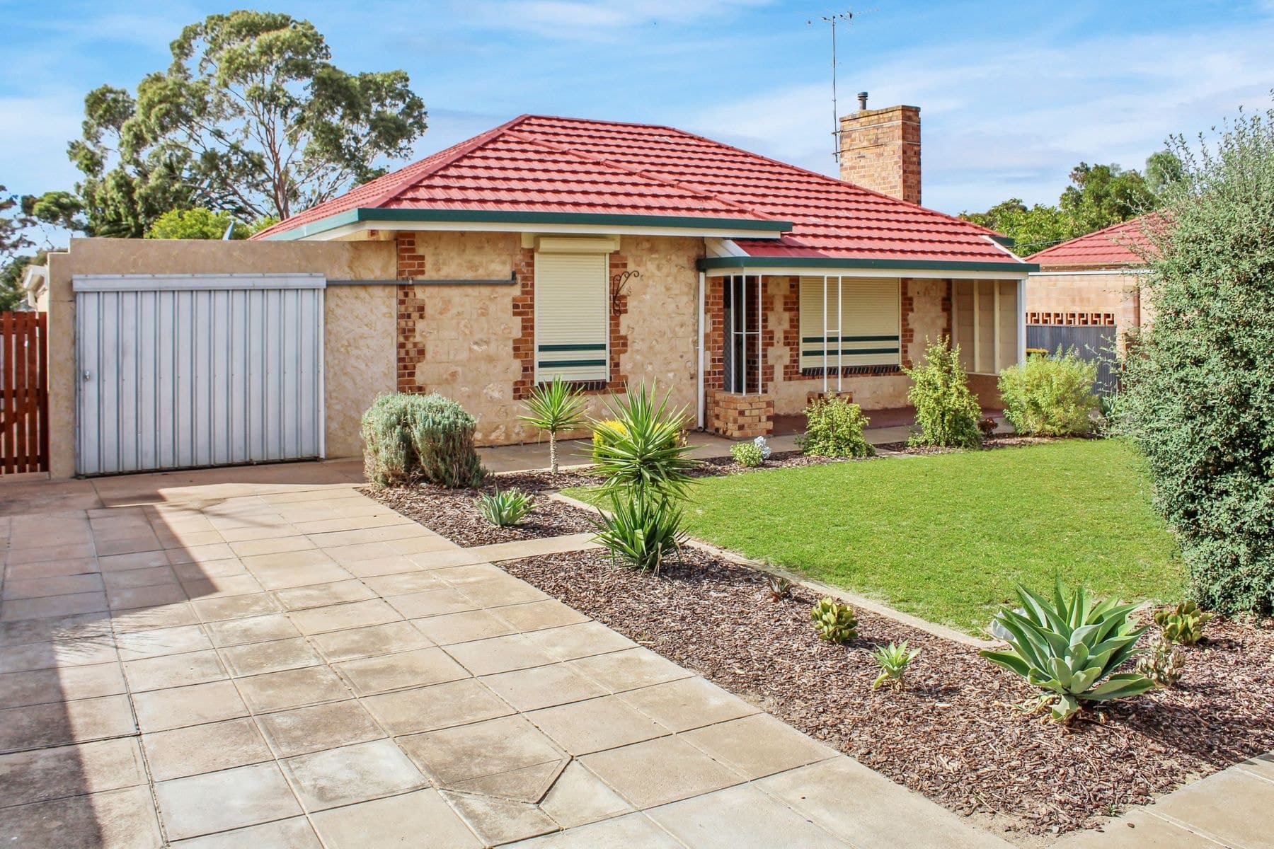 28 Mulgundawah Road, Murray Bridge SA 5253, Murray Bridge - Image 1