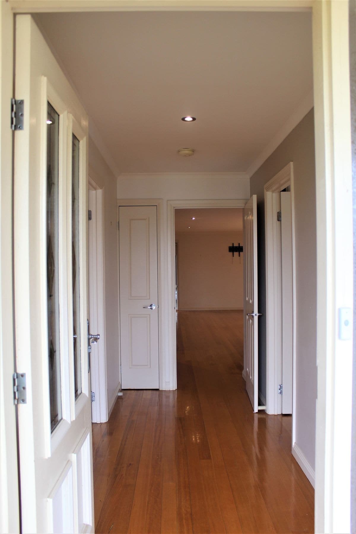 4 Blue Gum Drive, Warragul VIC 3820, Warragul - Thumbnail 4