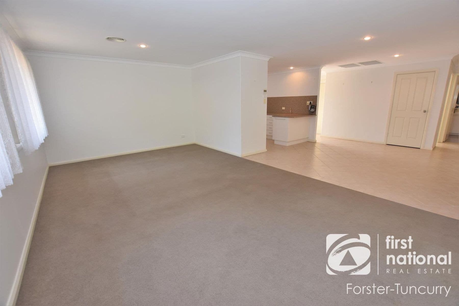 2/16 Parkes Street, Tuncurry NSW 2428, Tuncurry - Thumbnail 3