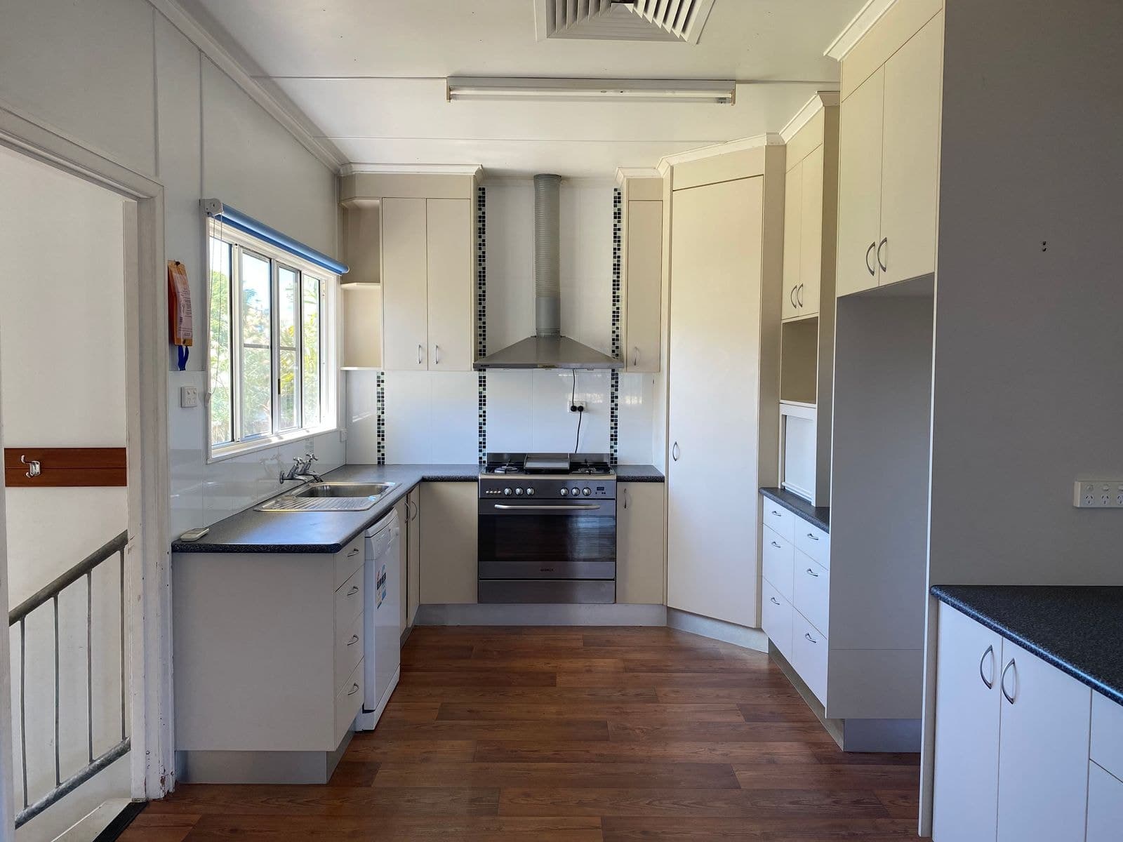 38 Bovey Street, North Mackay QLD 4740, North Mackay - Thumbnail 2