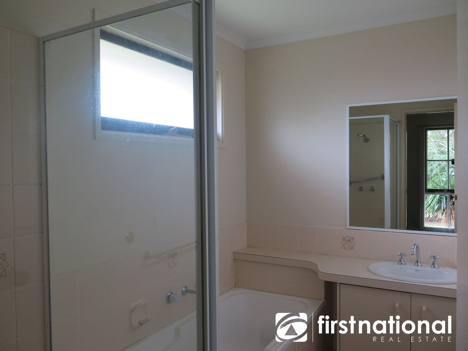 35 Simon Drive, Pakenham VIC 3810, Pakenham - Thumbnail 6
