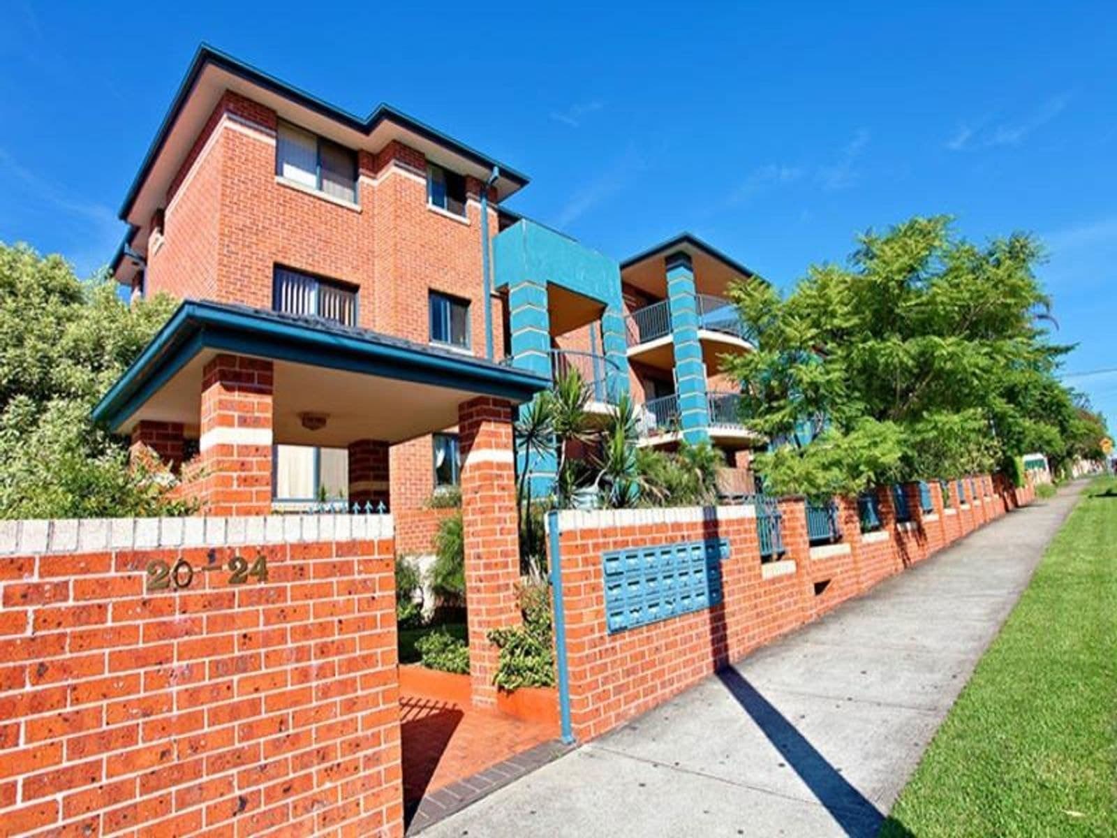 16/20-24 Simpson Street, Auburn NSW 2144, Auburn - Thumbnail 2