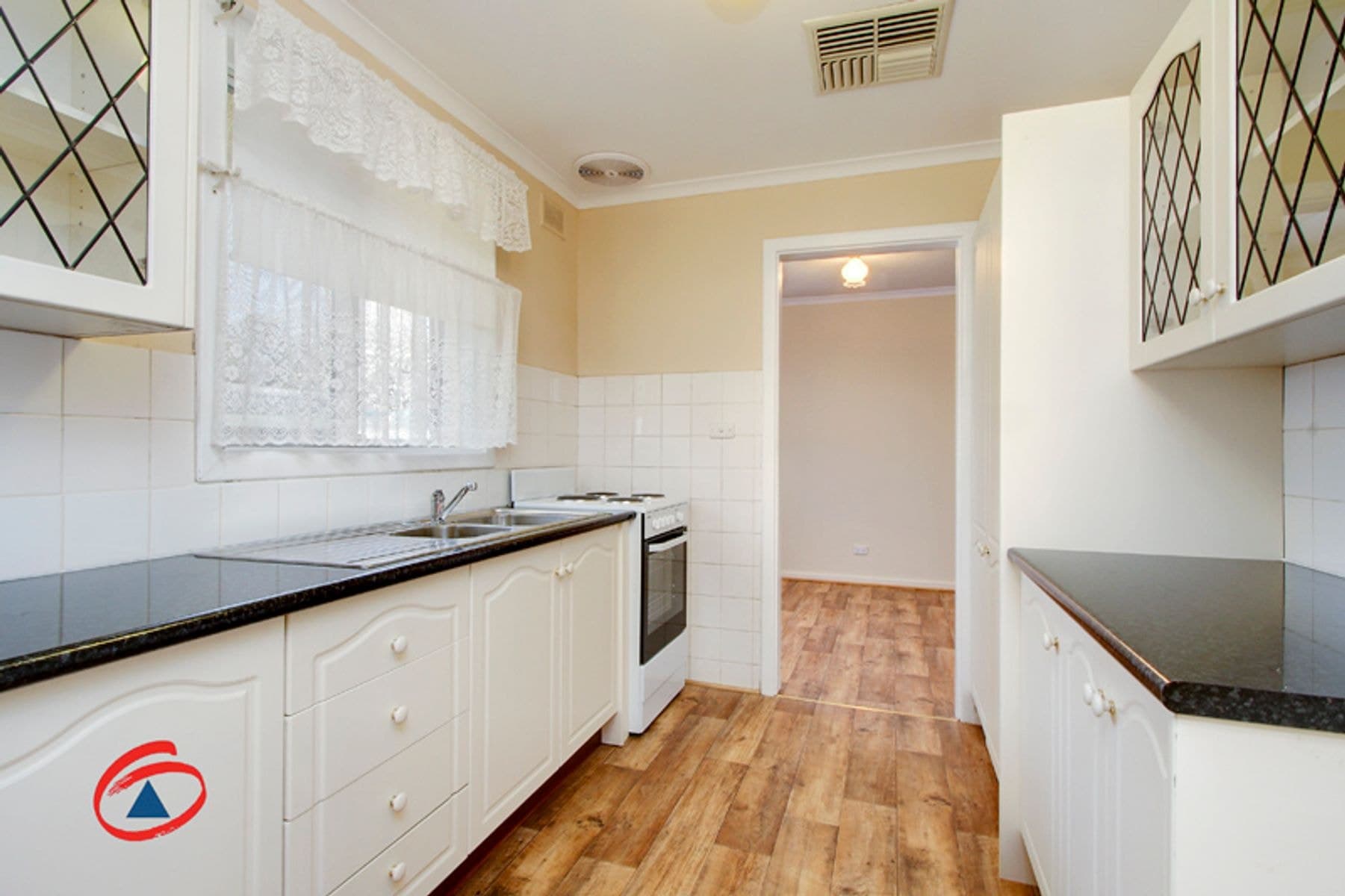 15 Preston Street, Elizabeth Downs, SA 5113, Elizabeth Downs - Thumbnail 4