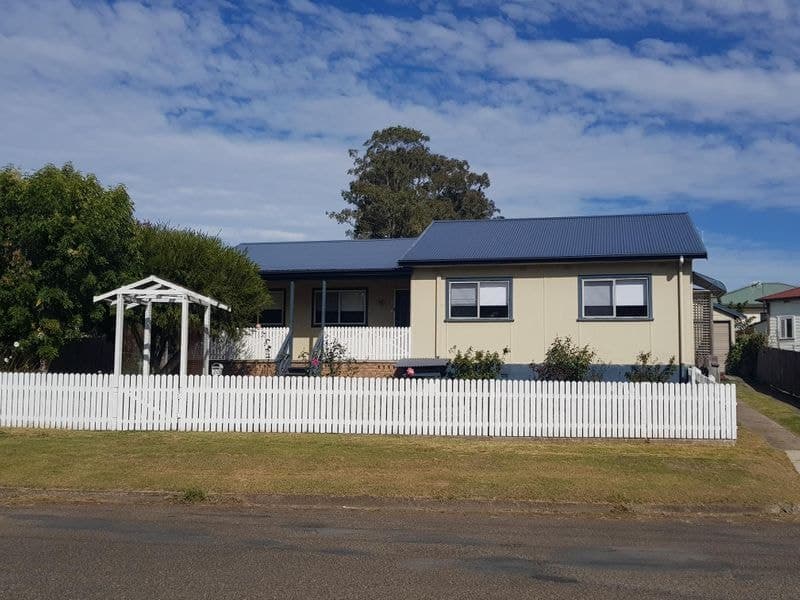 20 Golf Avenue, Taree NSW 2430, Taree - Image 1