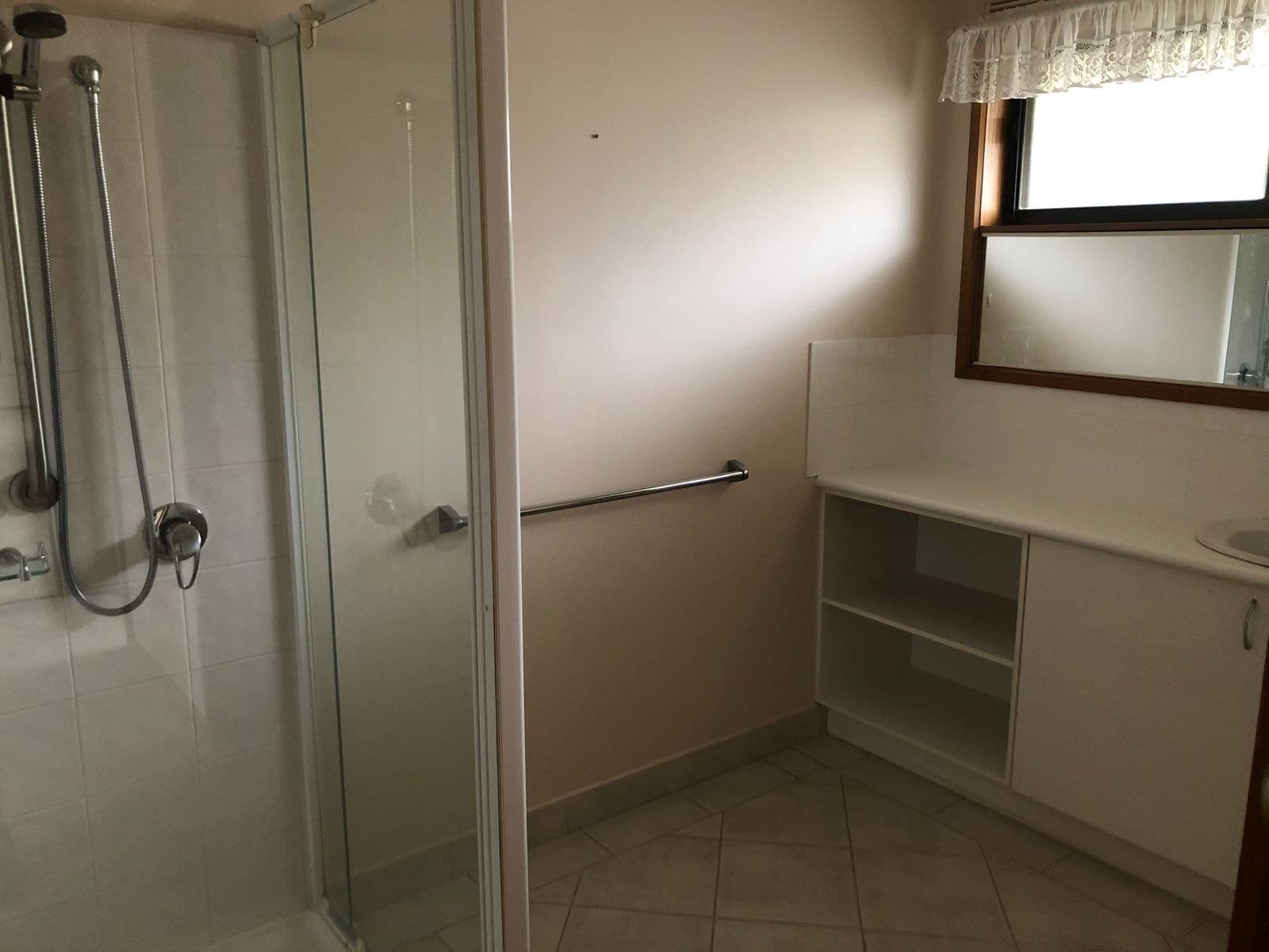 2/103 Inkerman Street, Maryborough VIC 3465, Maryborough - Thumbnail 4