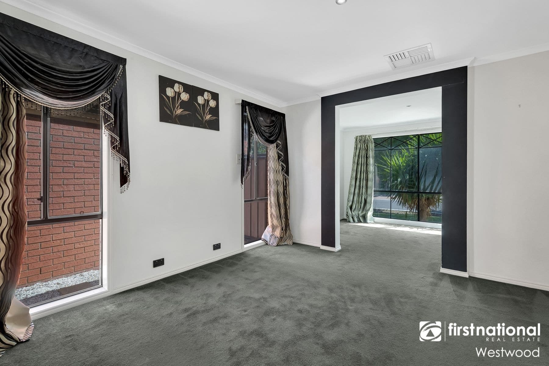 41 Chesterton Avenue, Tarneit, VIC 3029, Tarneit - Thumbnail 4