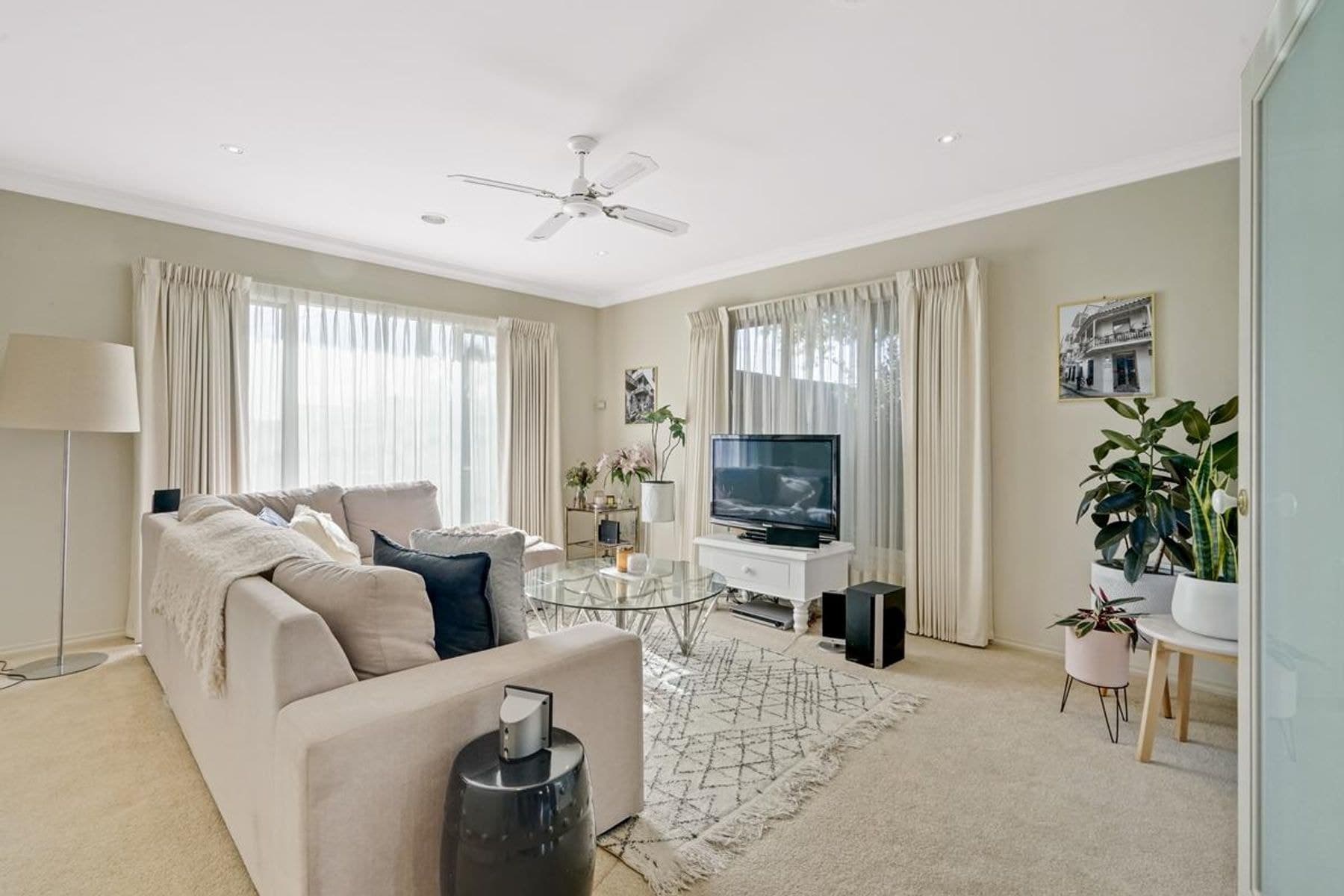 4 St Albans Street, Mount Waverley VIC 3149, Mount Waverley - Thumbnail 2