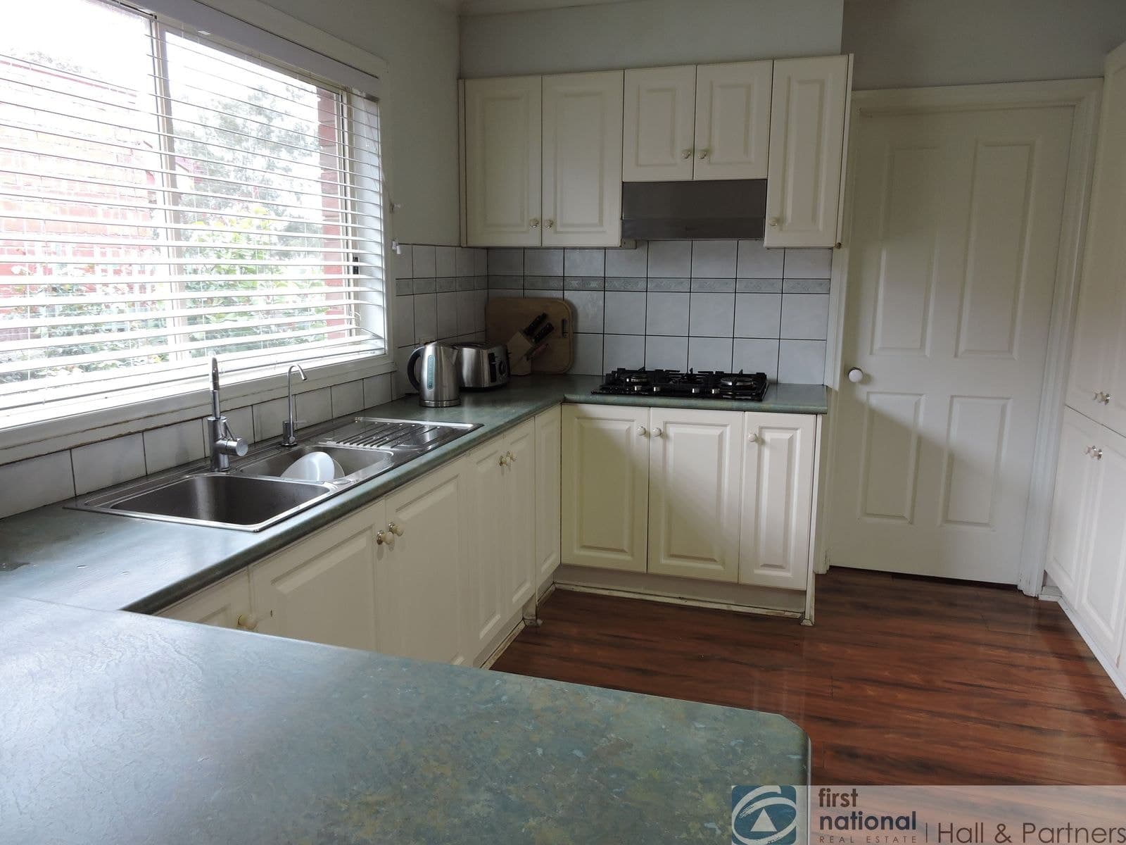 5/10 Fox Street, Dandenong VIC 3175, Dandenong - Thumbnail 2