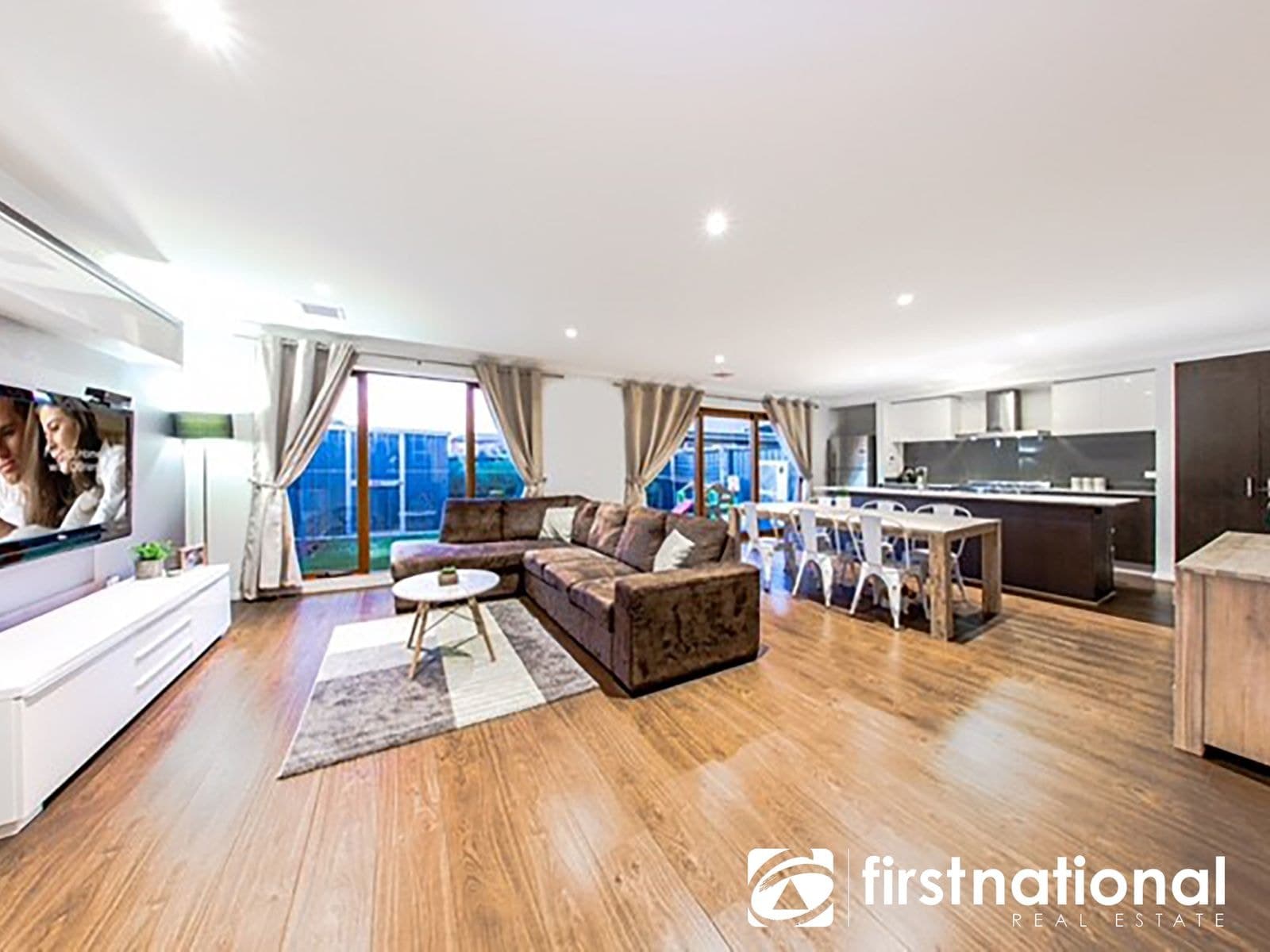 9 Fleuve Rise, Clyde North, VIC 3978, Clyde North - Thumbnail 6