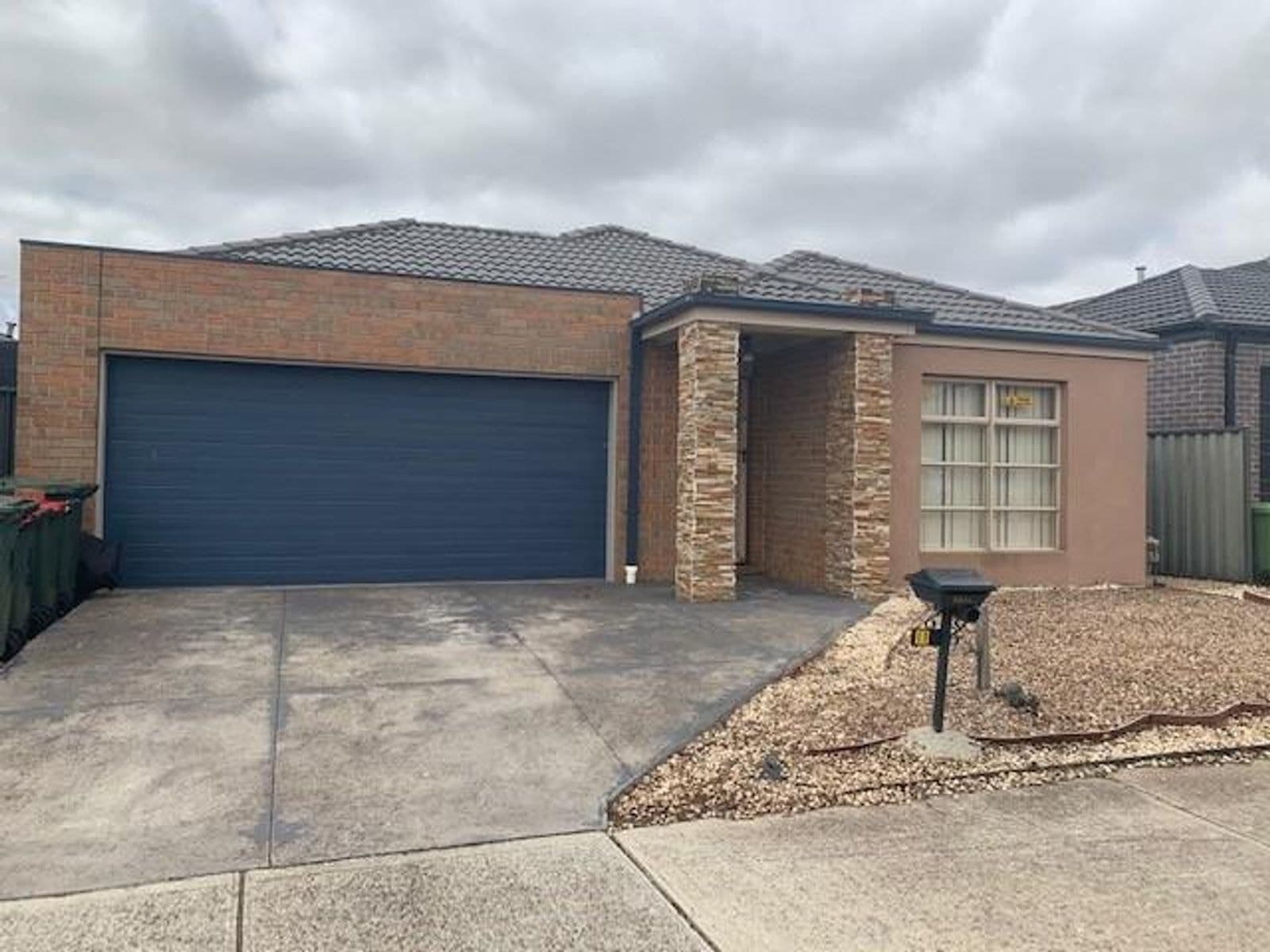 11 Wyperfield Avenue, Craigieburn VIC 3064, Craigieburn - Image 1