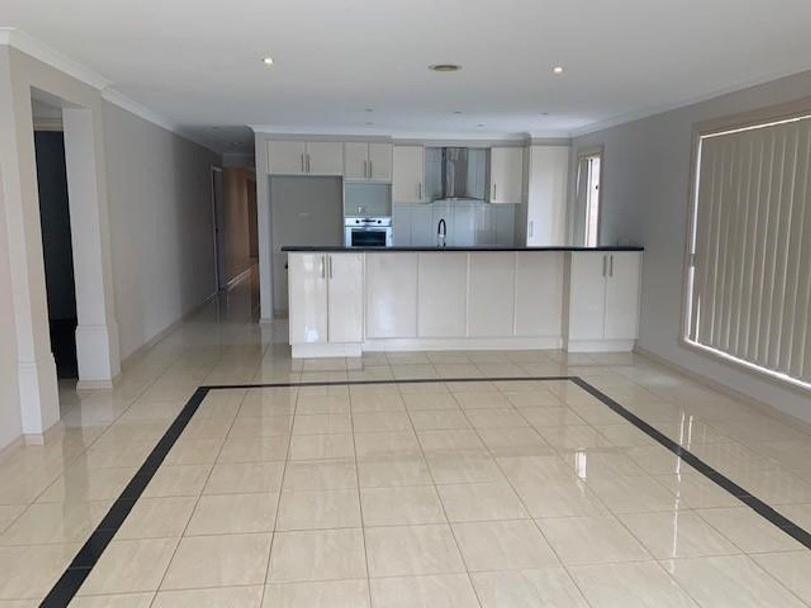 11 Wyperfield Avenue, Craigieburn VIC 3064, Craigieburn - Thumbnail 4