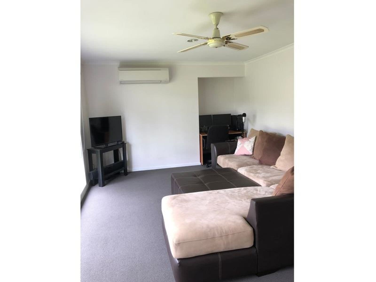 1/2 Hyde Park Road, Traralgon, VIC 3844, Traralgon - Thumbnail 2