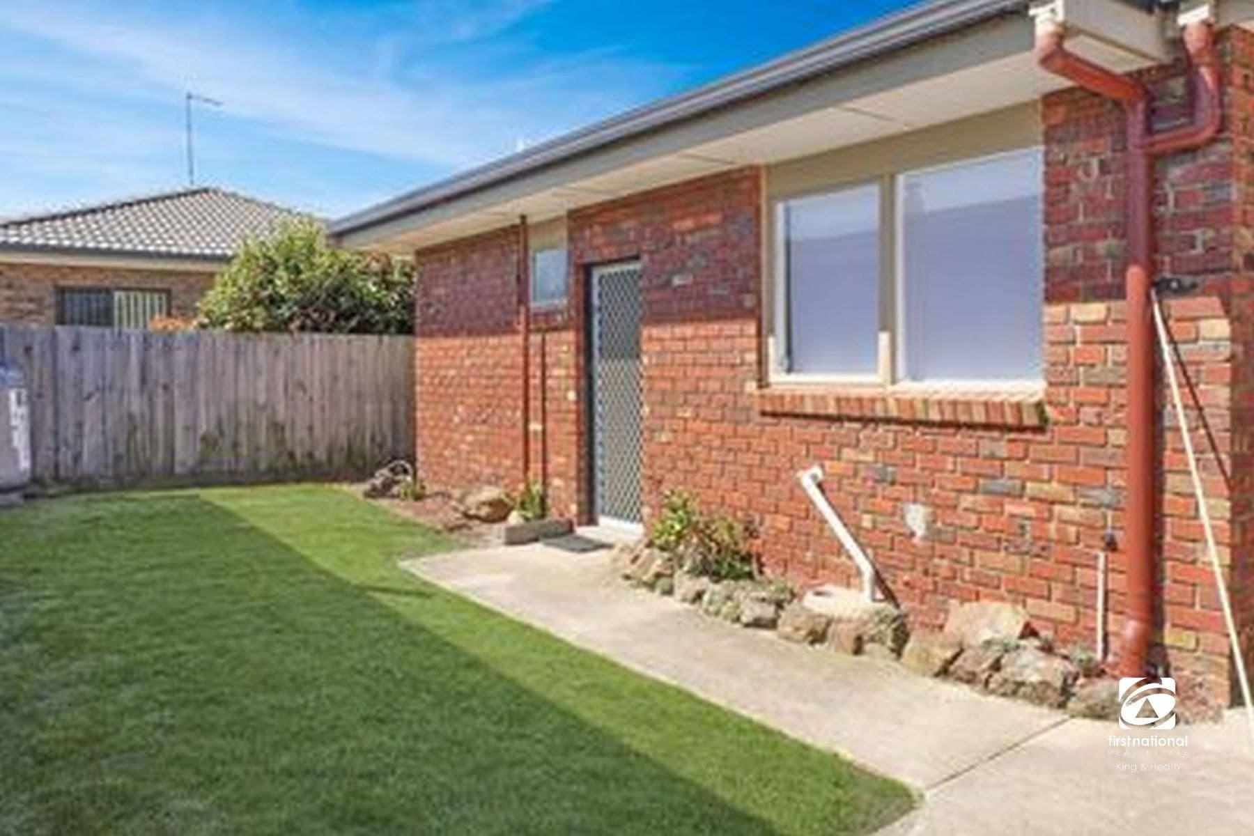 9/3 Clarkes Road, Lakes Entrance VIC 3909, Lakes Entrance - Image 1