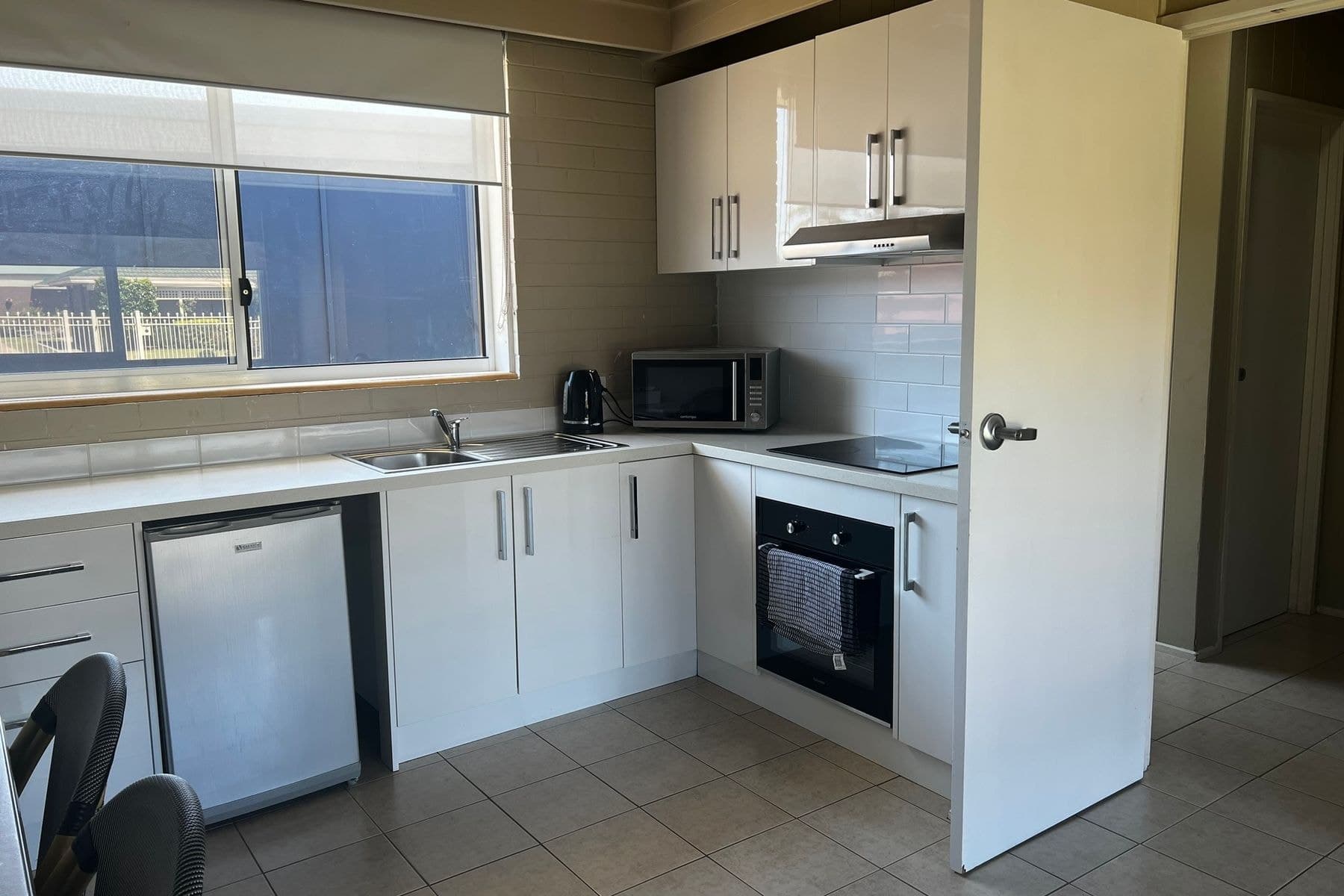 9/3 Clarkes Road, Lakes Entrance VIC 3909, Lakes Entrance - Thumbnail 2