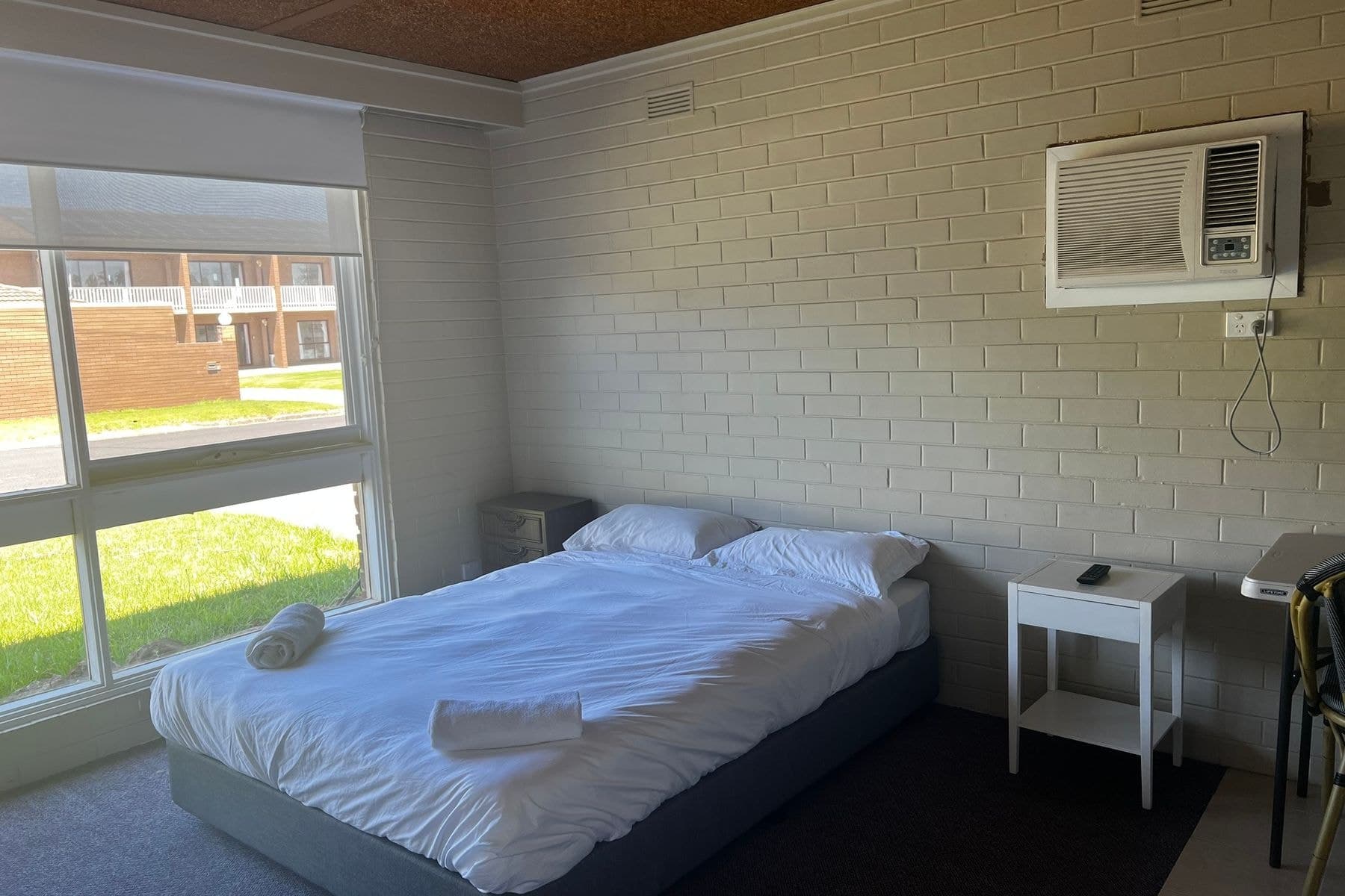 9/3 Clarkes Road, Lakes Entrance VIC 3909, Lakes Entrance - Thumbnail 3