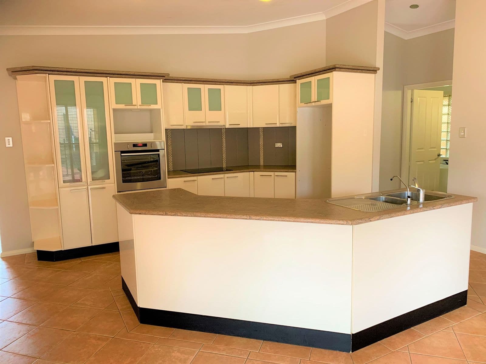 35 Geranium Close, Glenmore Park NSW 2745, Glenmore Park - Thumbnail 2