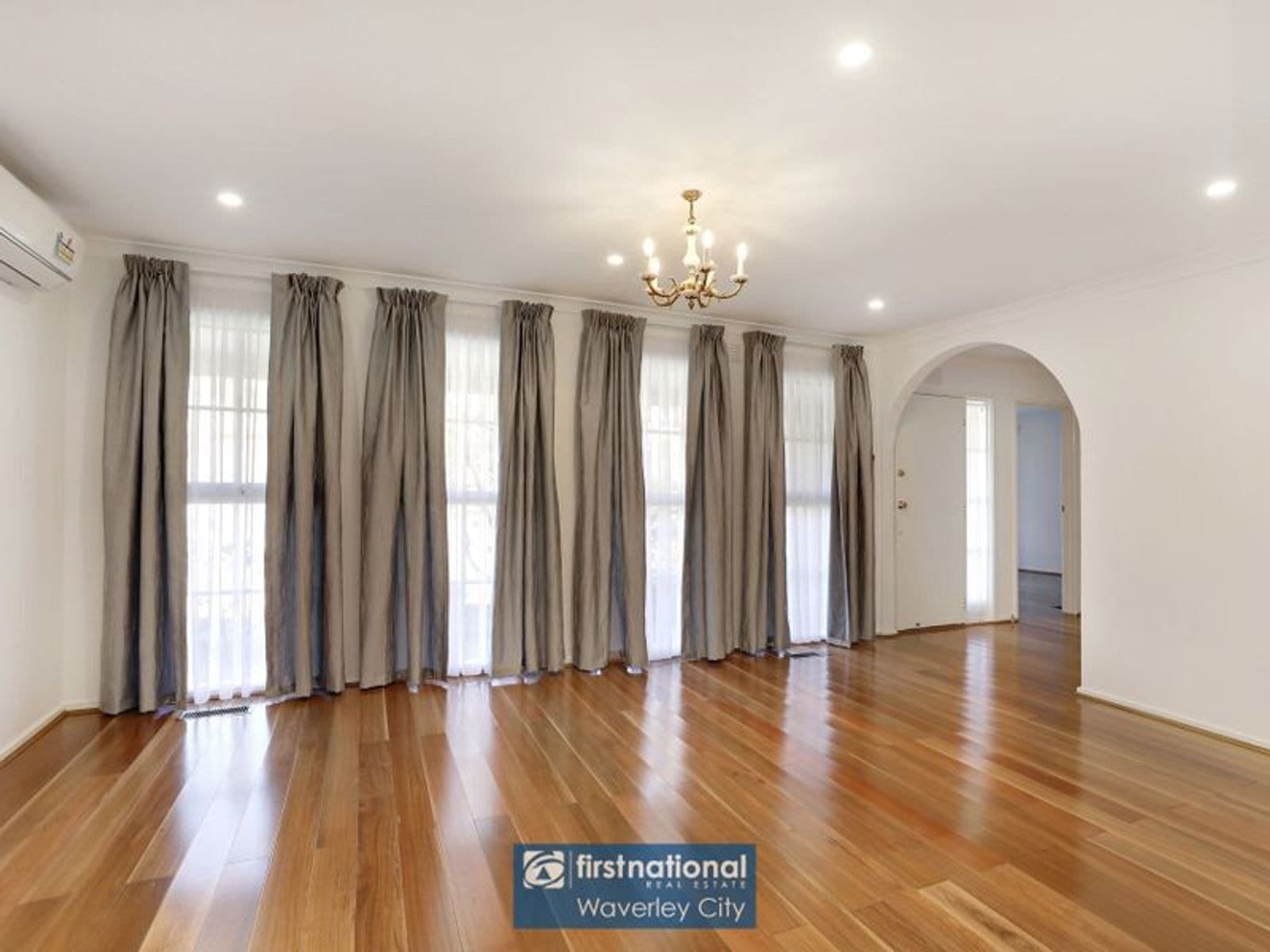 9 Greenways Road, Glen Waverley VIC 3150, Glen Waverley - Thumbnail 3