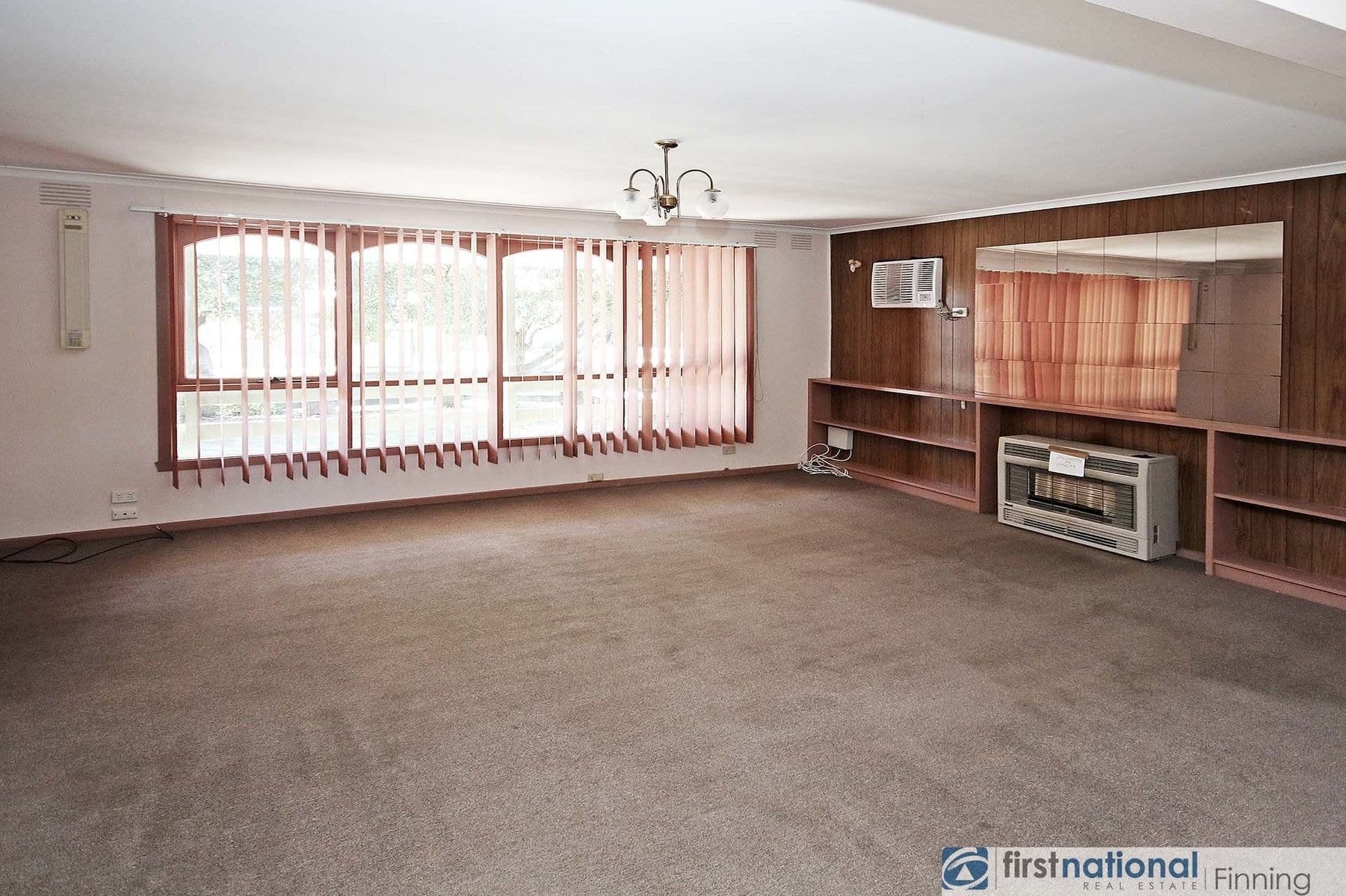 12 Roma Avenue, Cranbourne VIC 3977, Cranbourne - Thumbnail 4