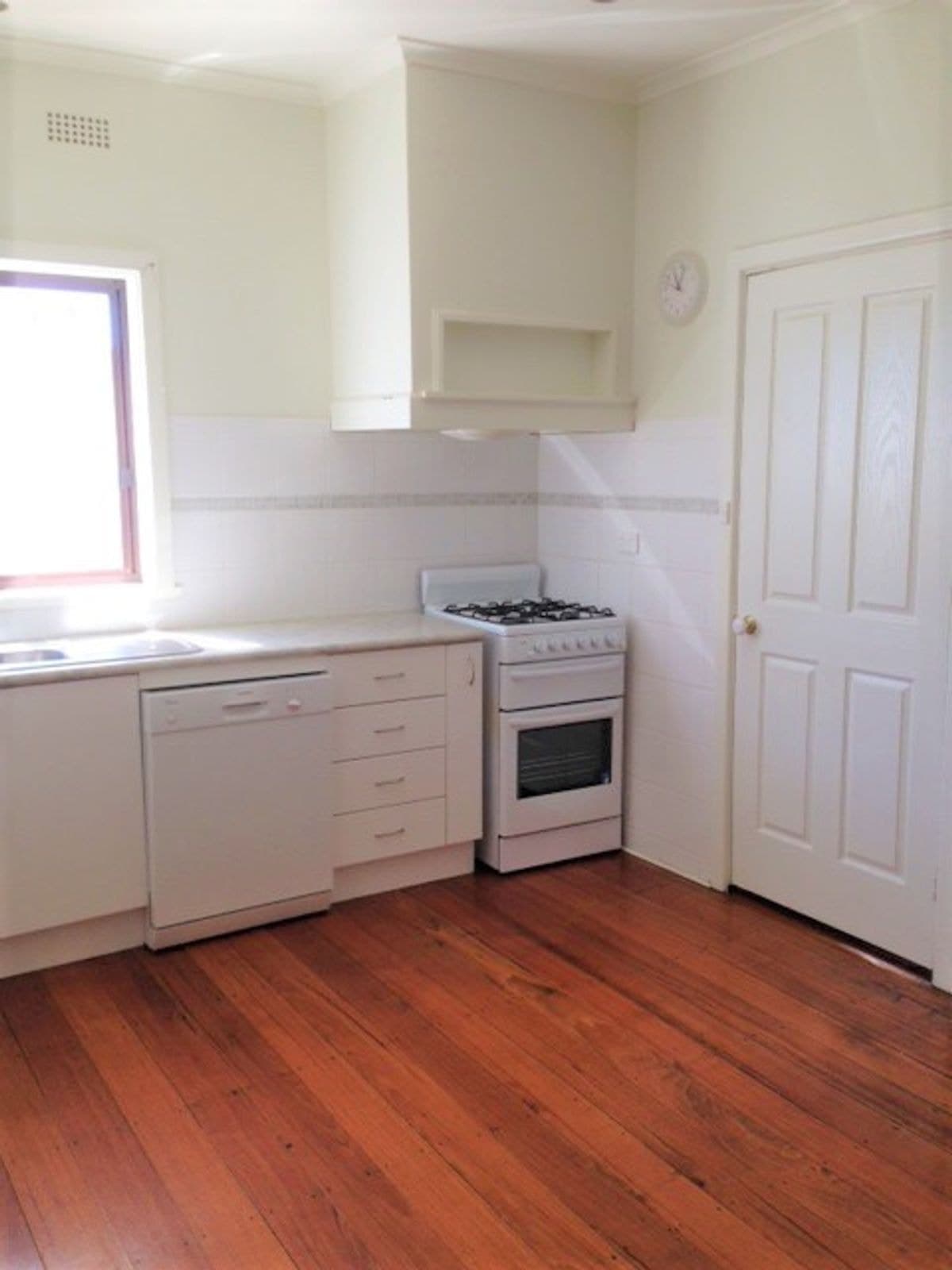 8 Mafeking Road, Traralgon, VIC 3844, Traralgon - Thumbnail 3