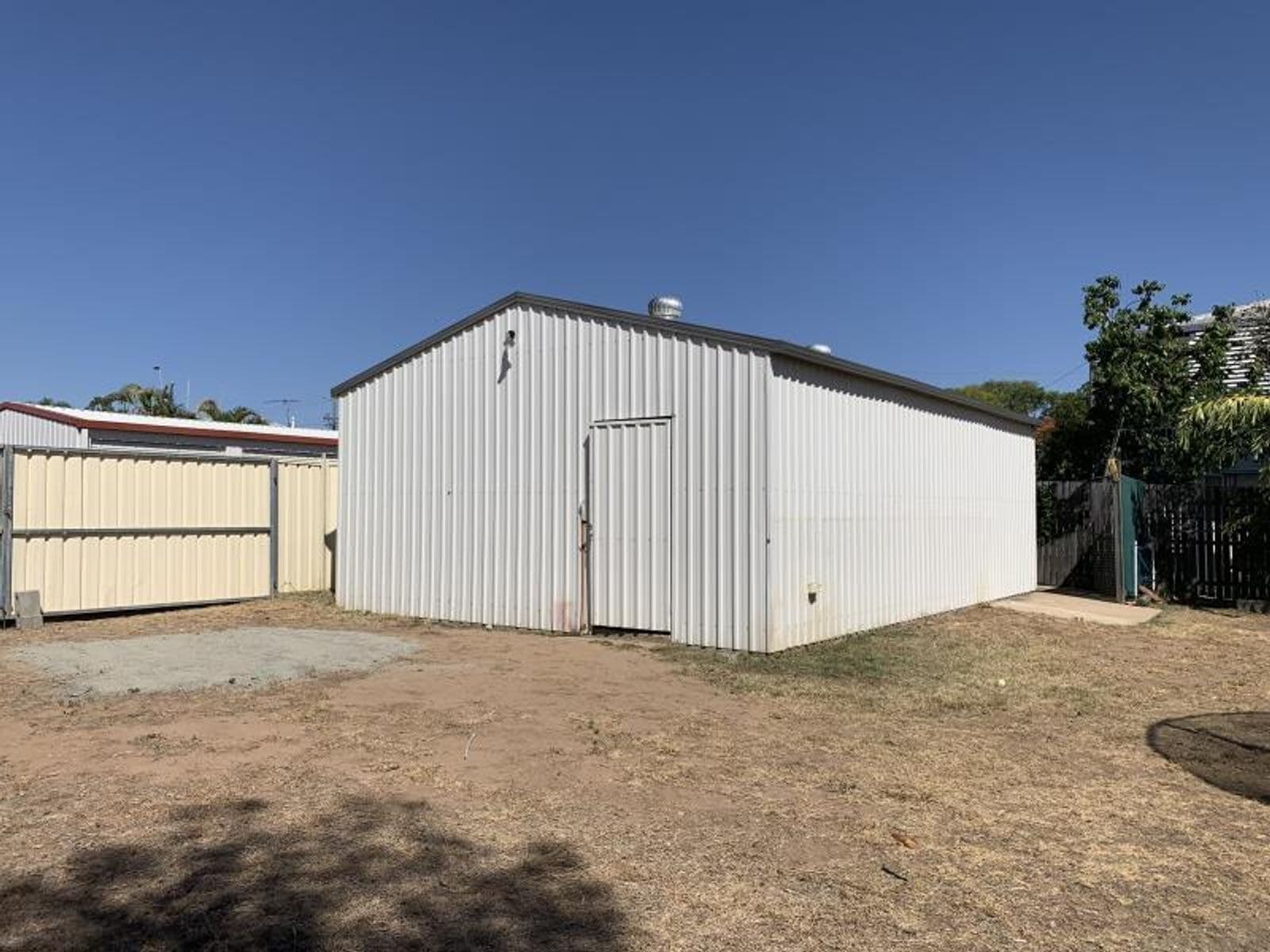 98 Kariboe Street, Biloela QLD 4715, Biloela - Thumbnail 7