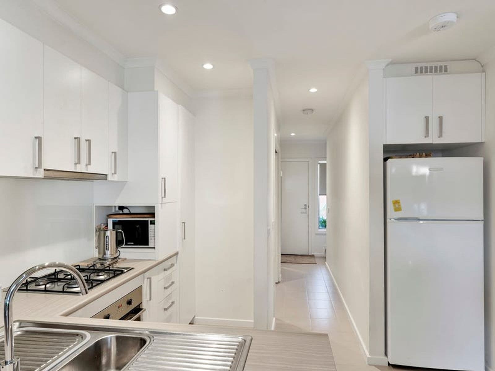 2/57 Grey Street, Darley, VIC 3340, Darley - Thumbnail 3