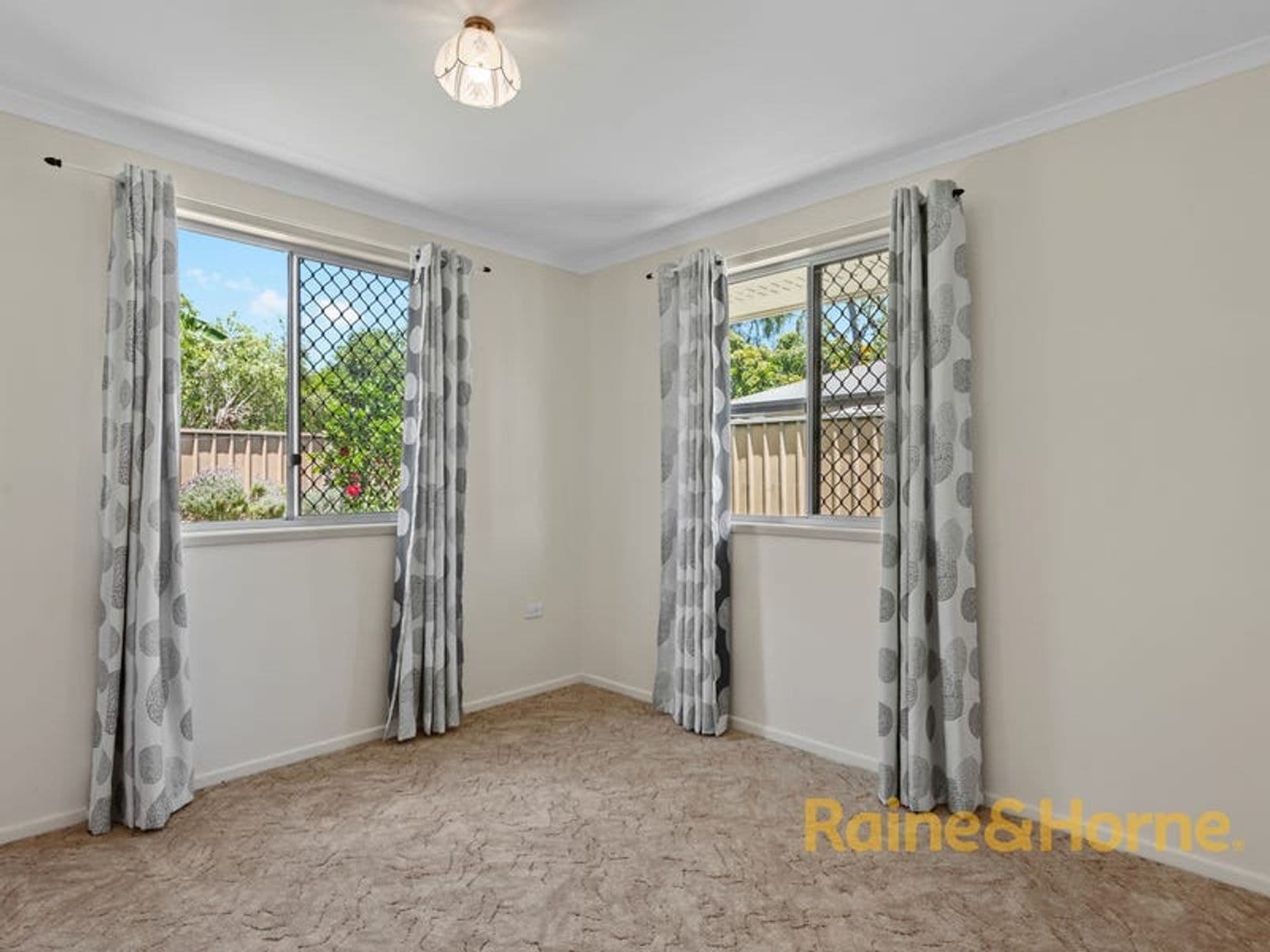 2/2 Dutton Street, South Toowoomba QLD 4350, South Toowoomba - Thumbnail 5