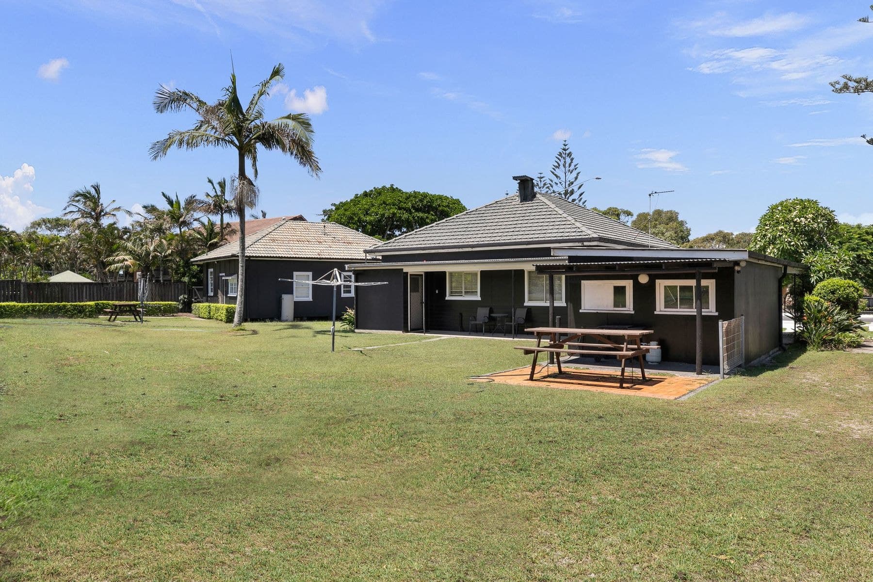 5 Shirley Street, Byron Bay NSW 2481, Byron Bay - Thumbnail 3