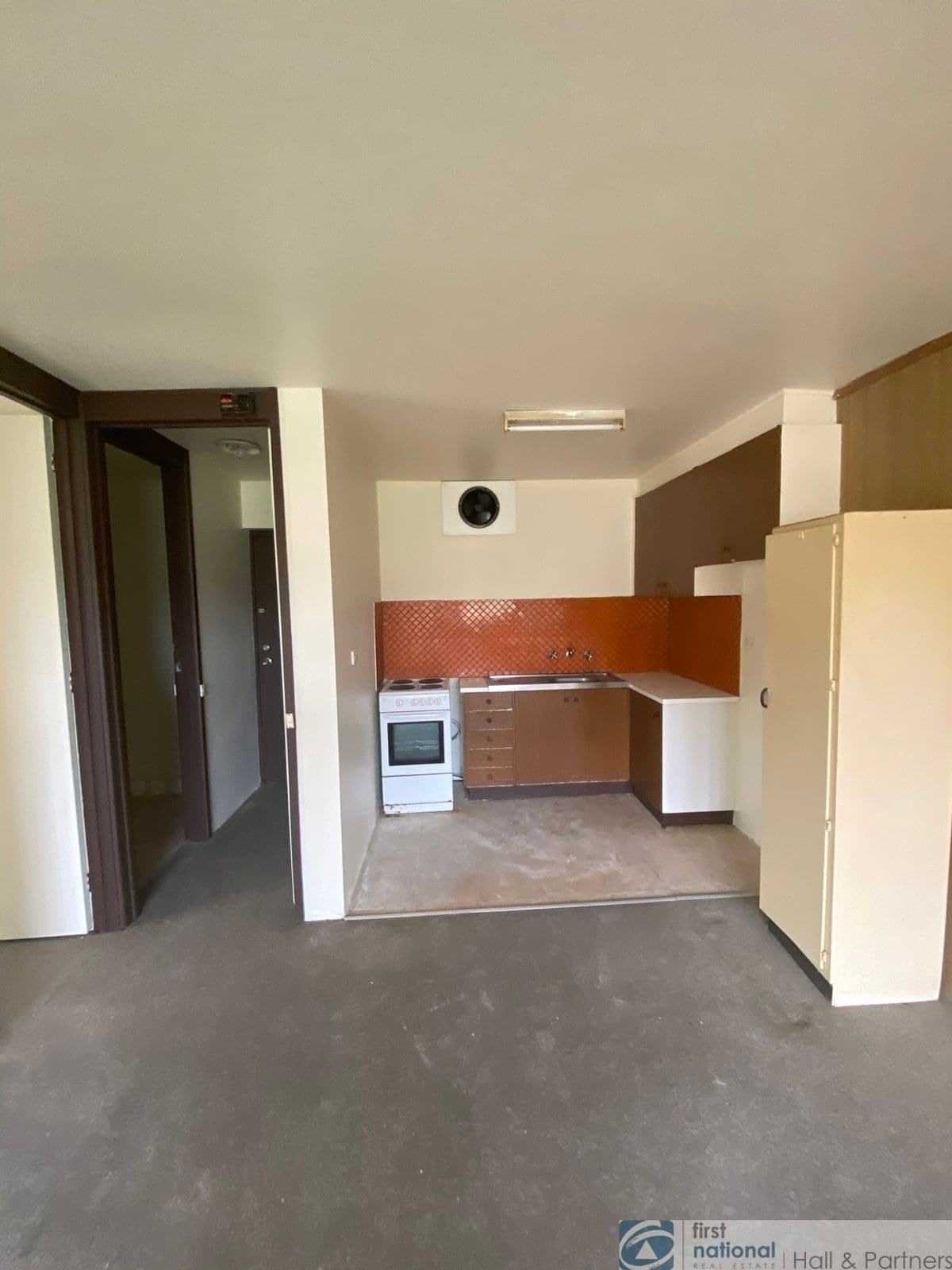 6/7 Keys Street, Dandenong VIC 3175, Dandenong - Thumbnail 2