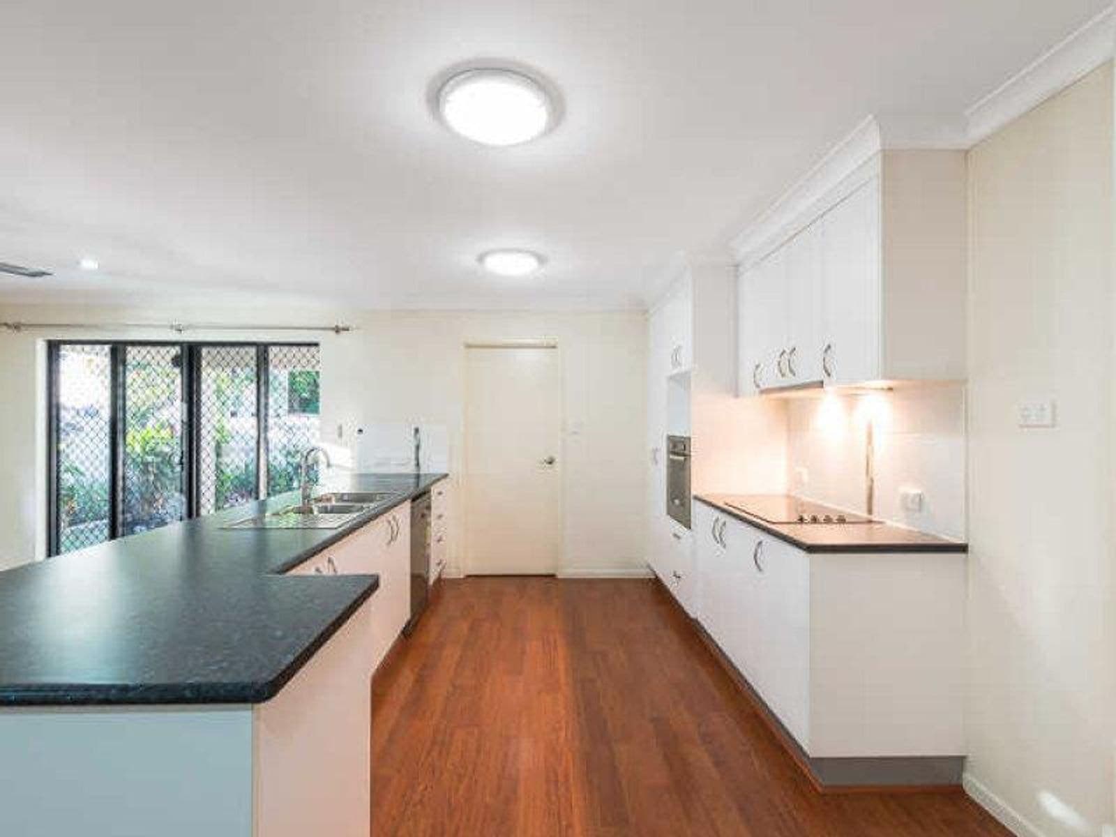 4 Mary Street, West Mackay QLD 4740, West Mackay - Thumbnail 3