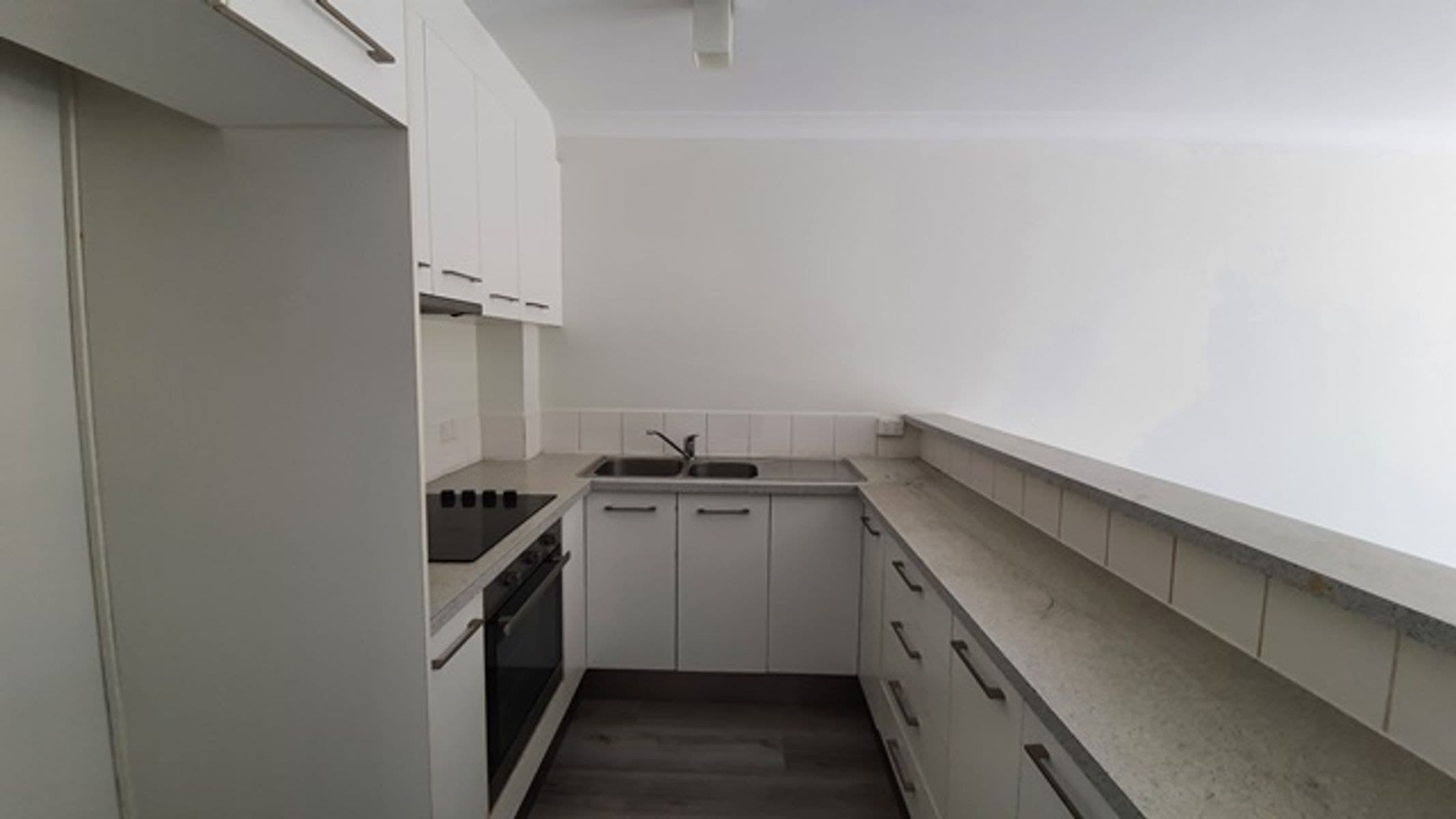 5/47 Burra Street, Chevron Island QLD 4217, Chevron Island - Thumbnail 4